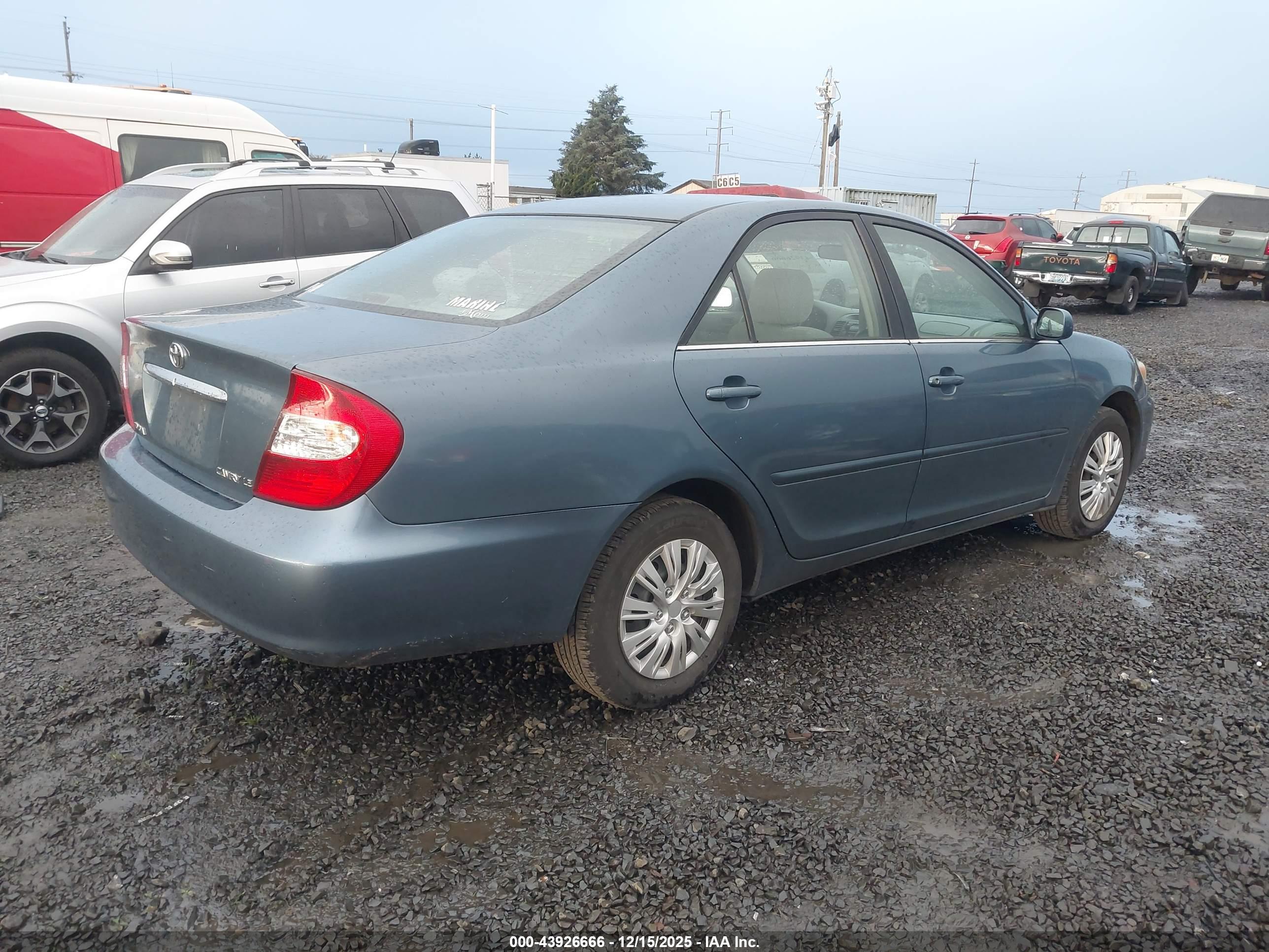 TOYOTA CAMRY image 4