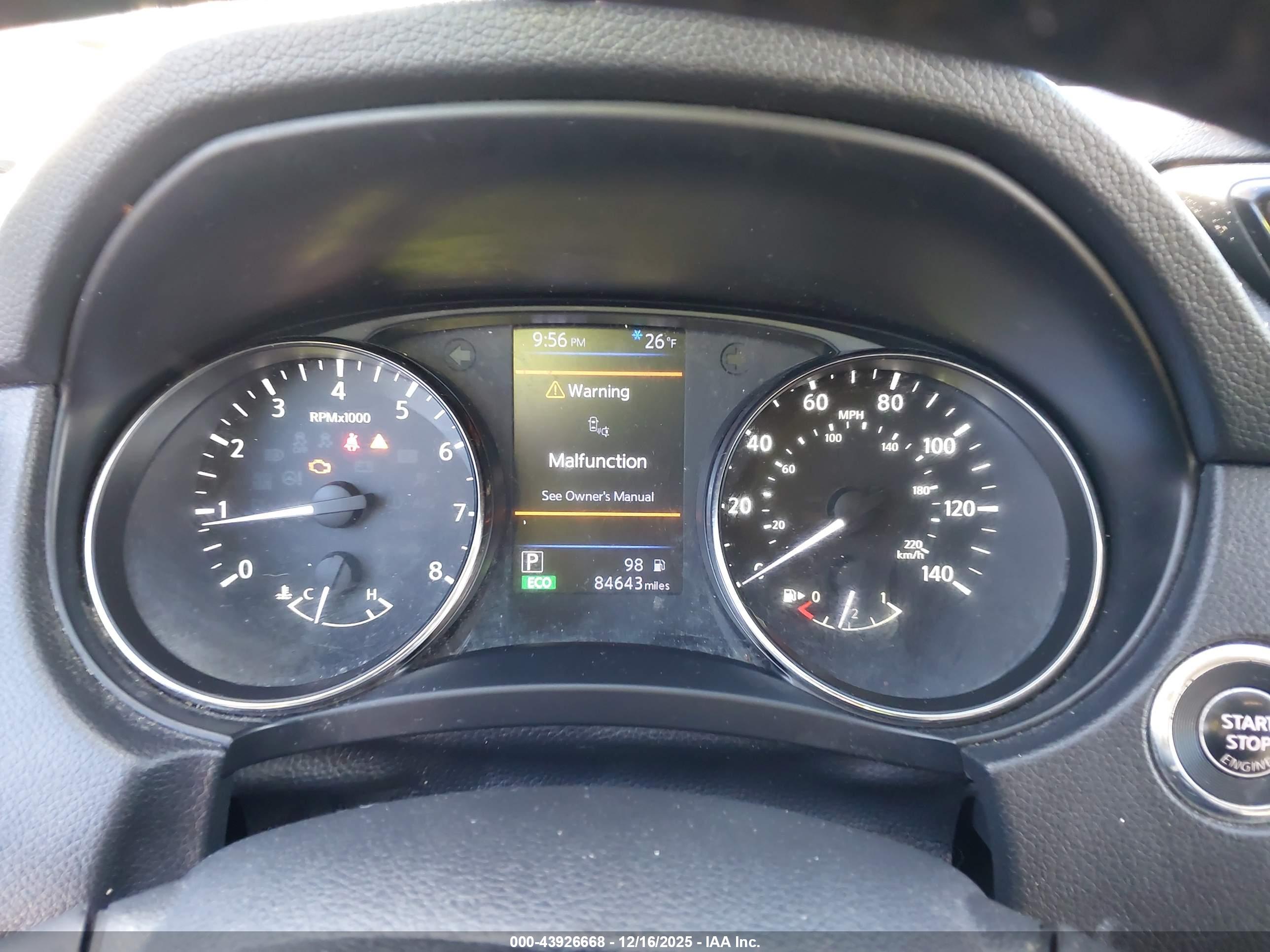 NISSAN ROGUE image 7