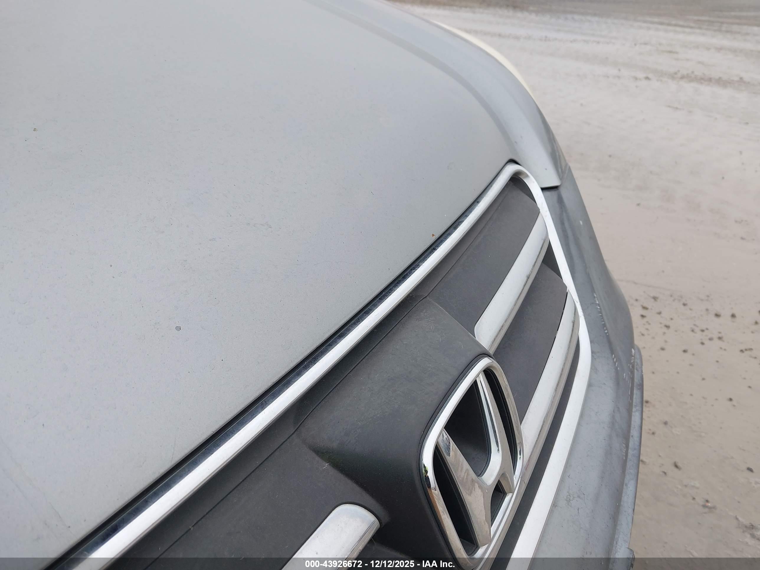 HONDA CR-V image 6