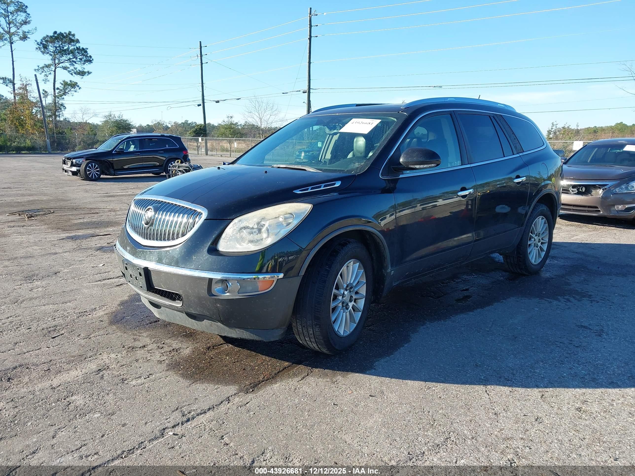 BUICK ENCLAVE image 2