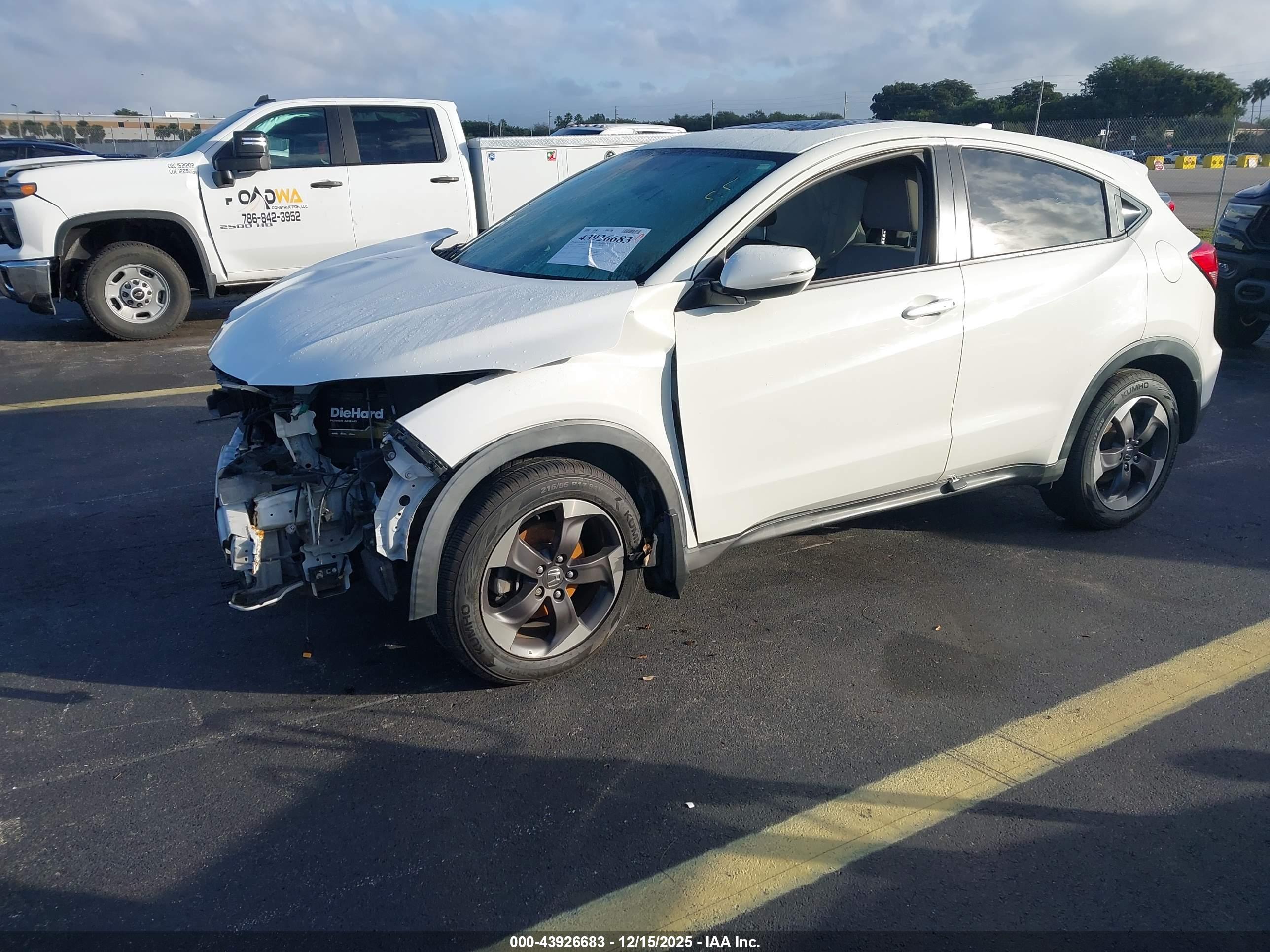 HONDA HR-V image 2