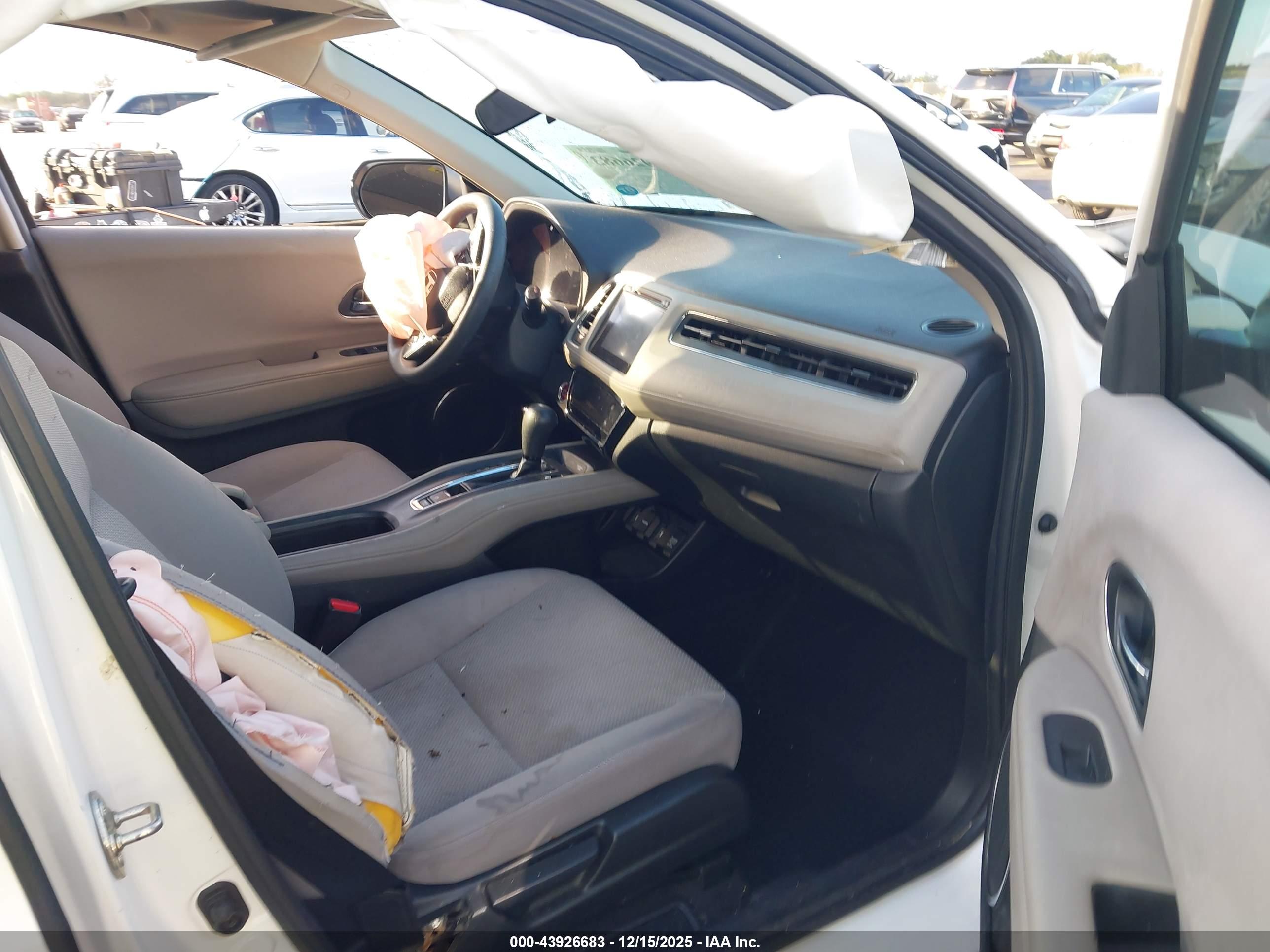 HONDA HR-V image 5