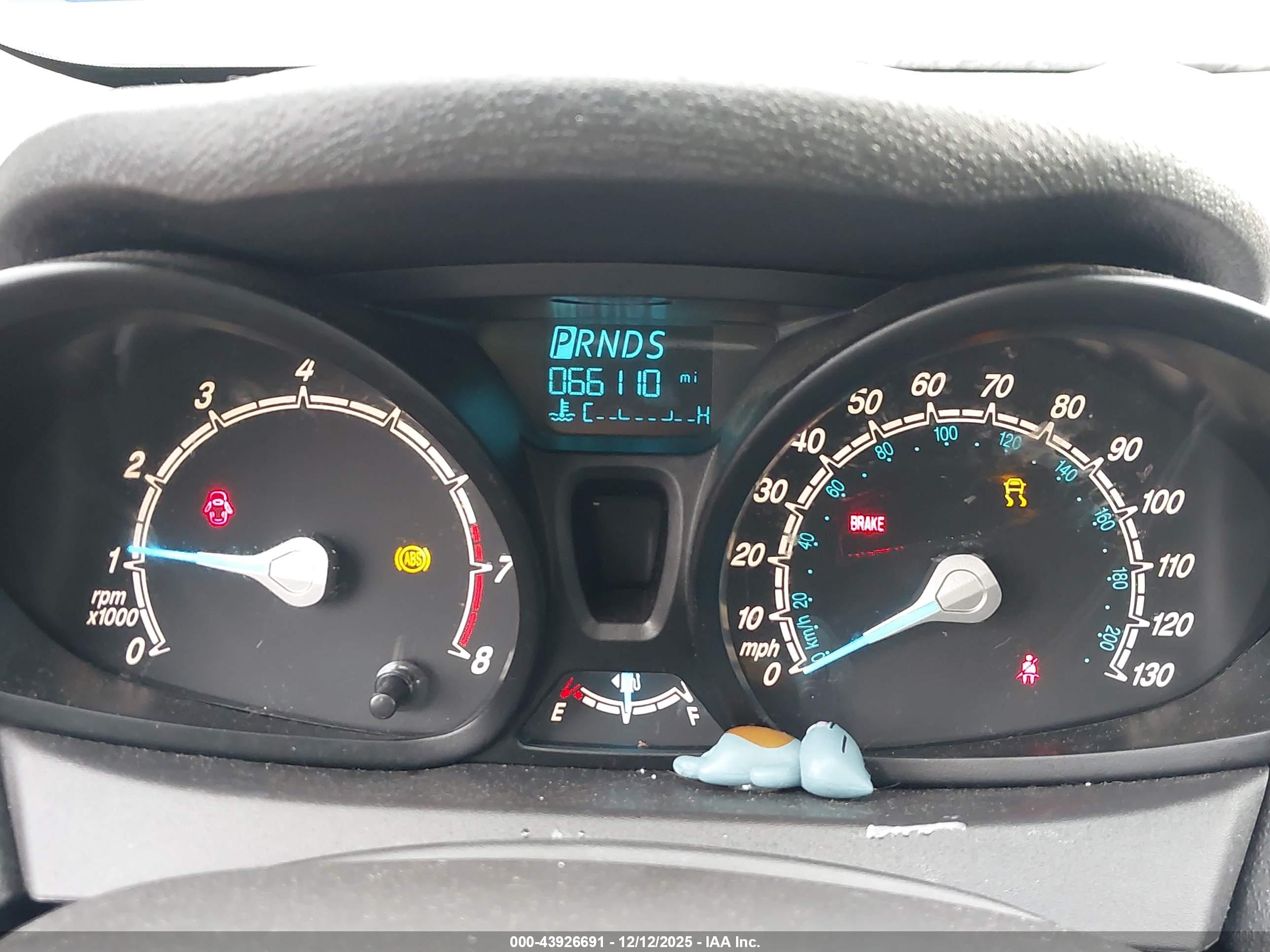 FORD FIESTA image 7