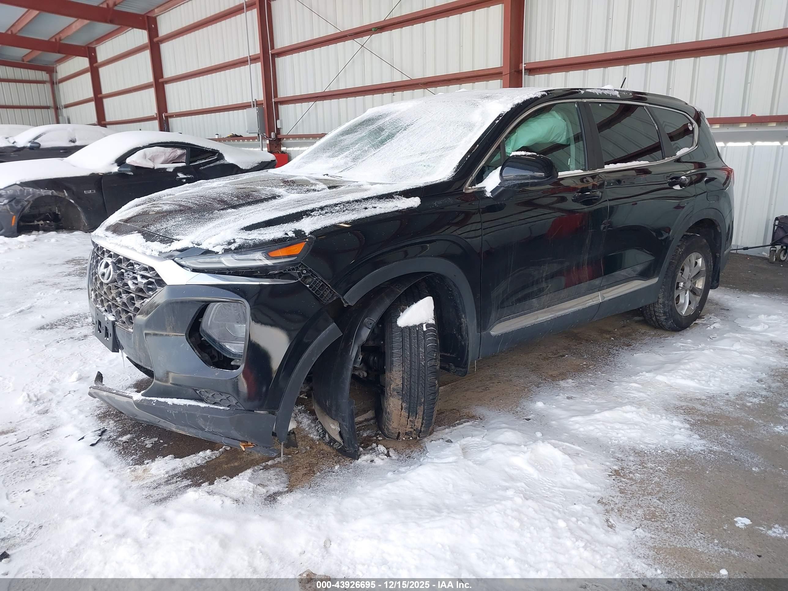 HYUNDAI SANTA image 2