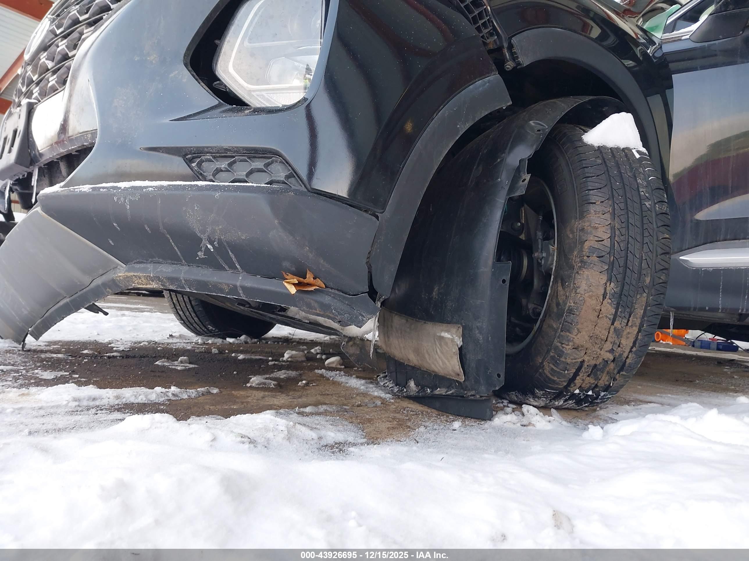 HYUNDAI SANTA image 6