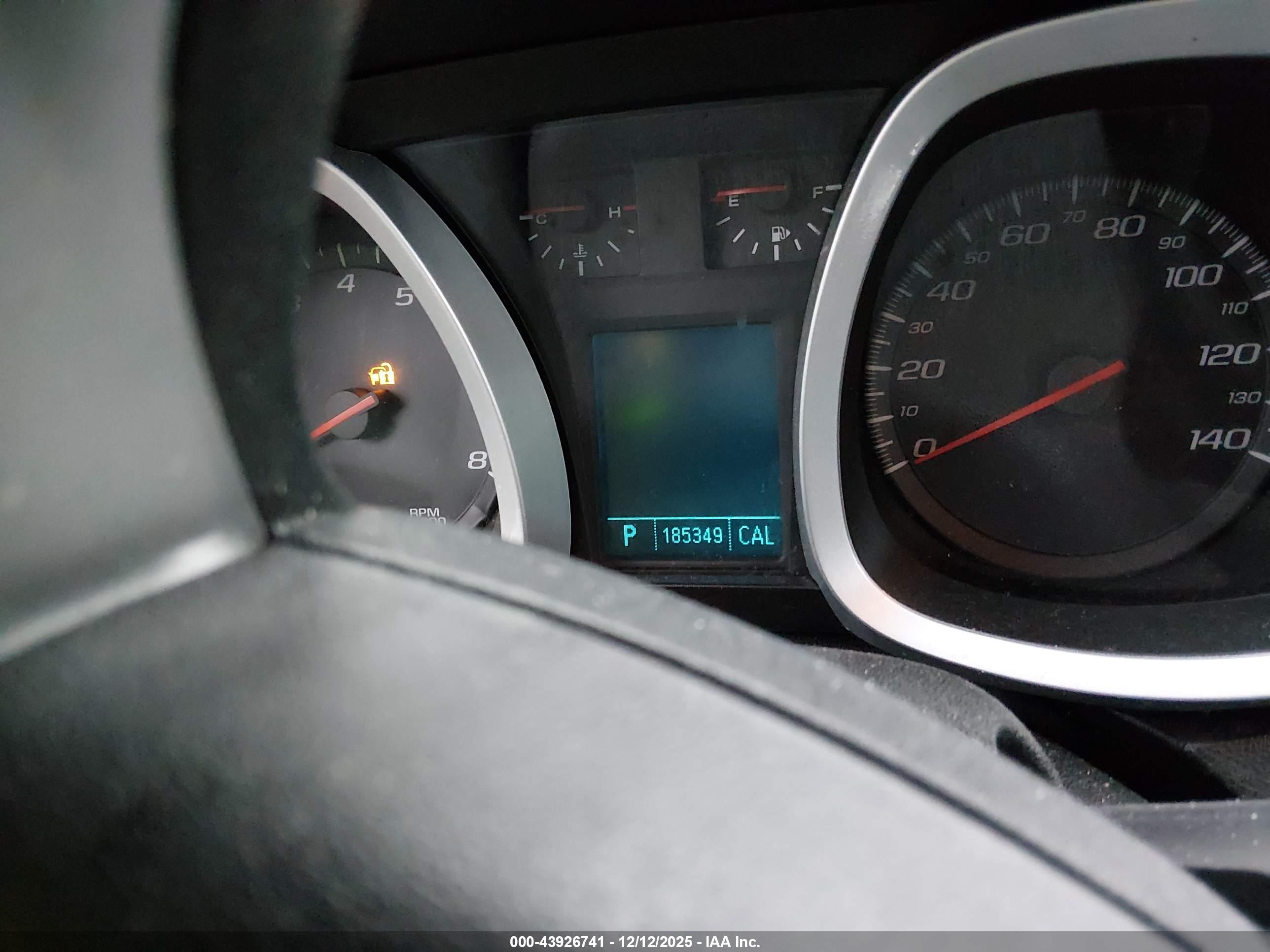 CHEVROLET EQUINOX image 7