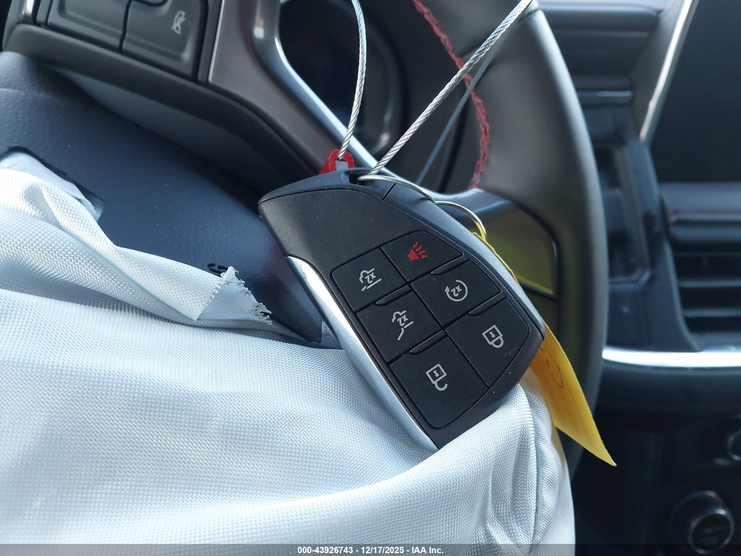 CHEVROLET TAHOE image 11