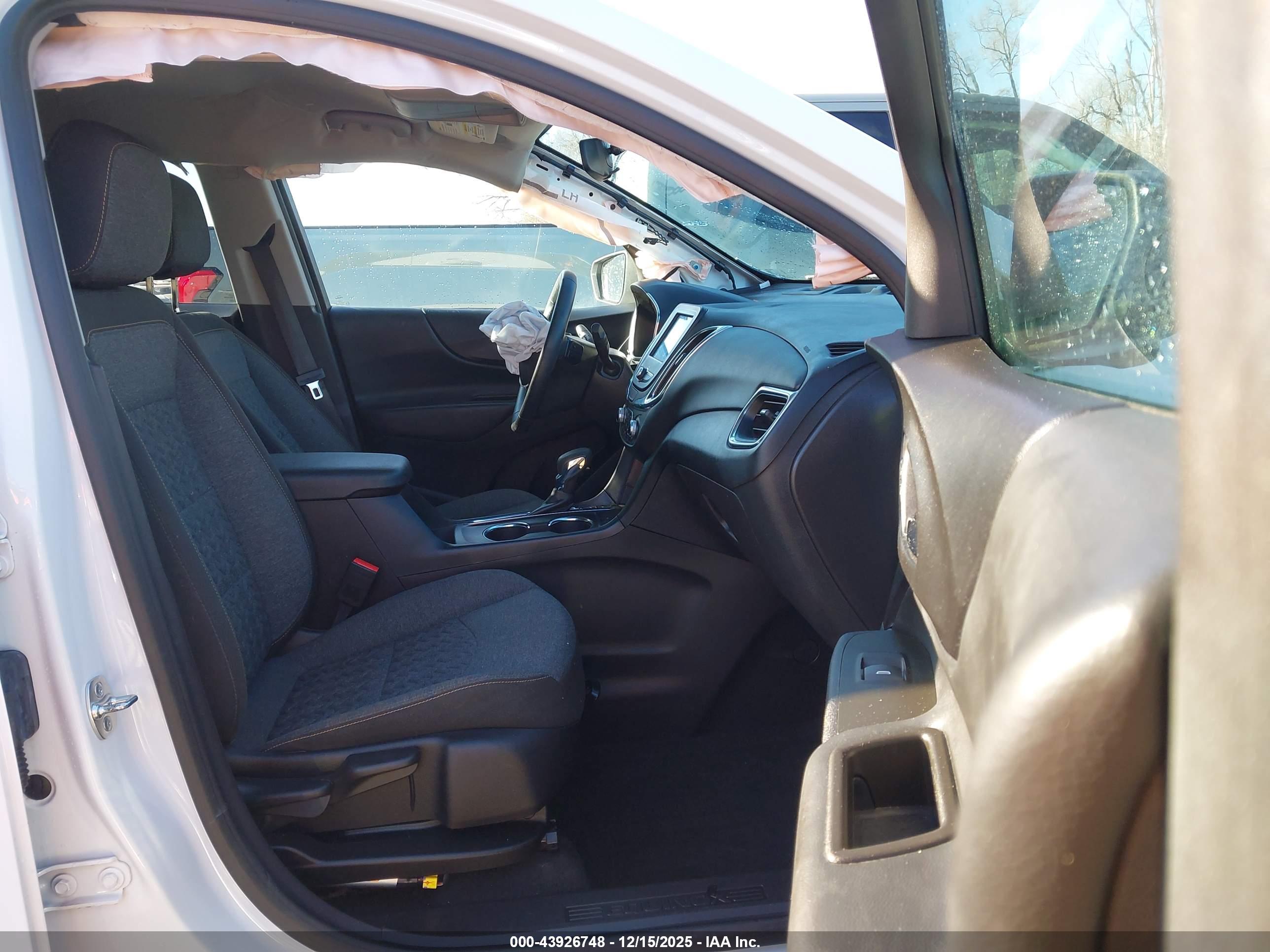 CHEVROLET EQUINOX image 5