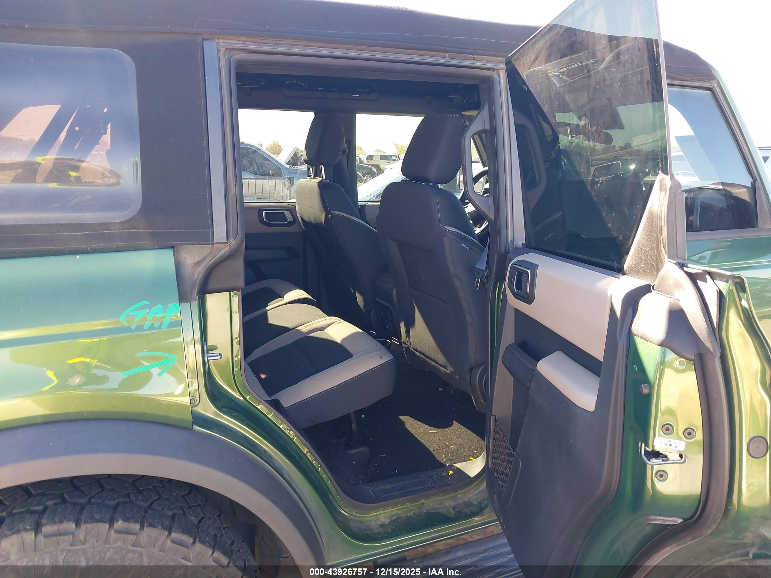 FORD BRONCO image 8