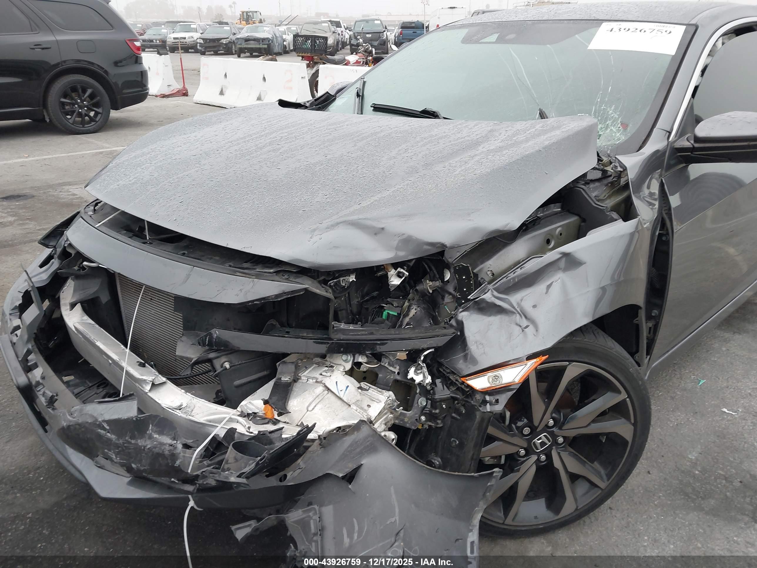 HONDA CIVIC image 6