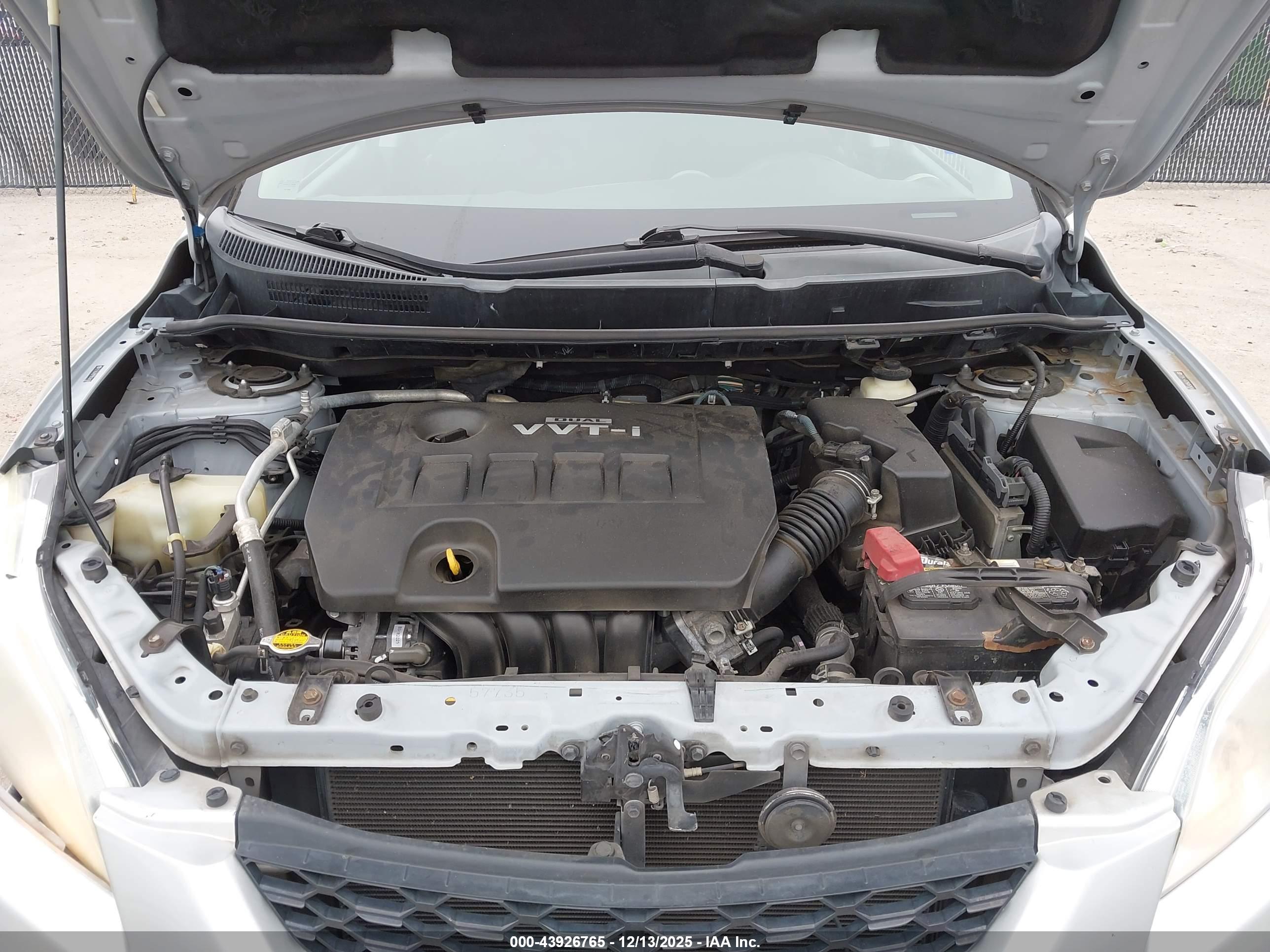 TOYOTA MATRIX image 10