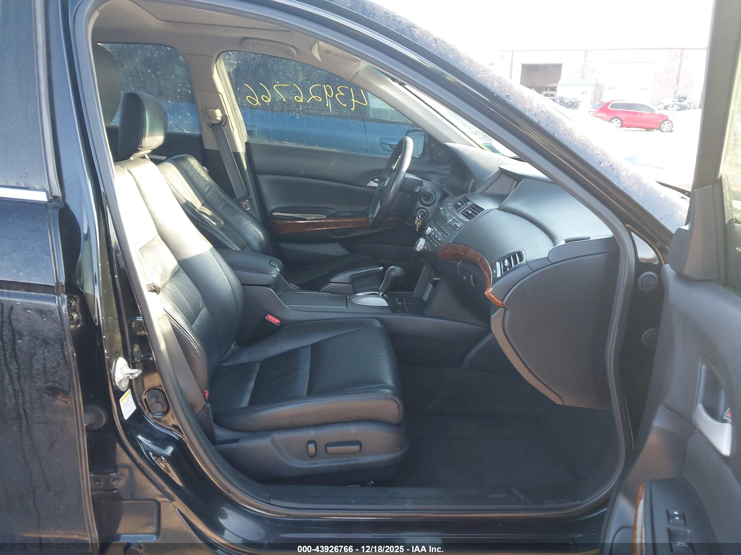 HONDA ACCORD image 5