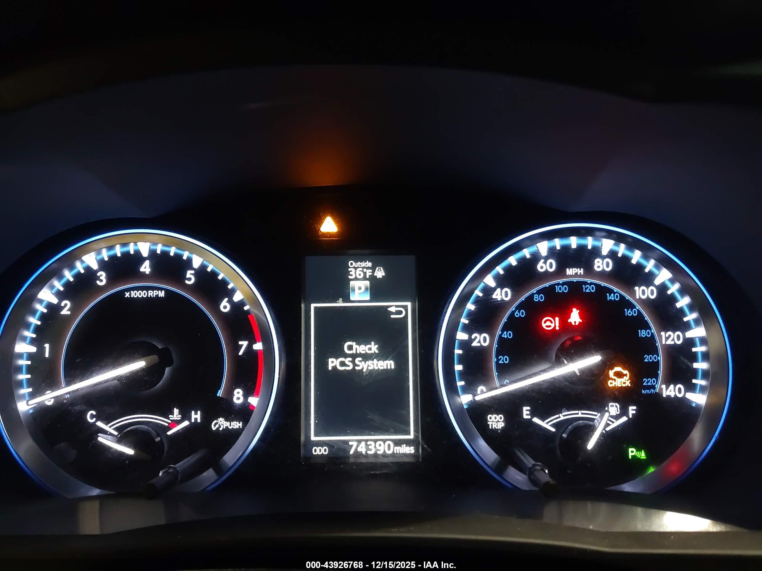 TOYOTA HIGHLANDER image 7