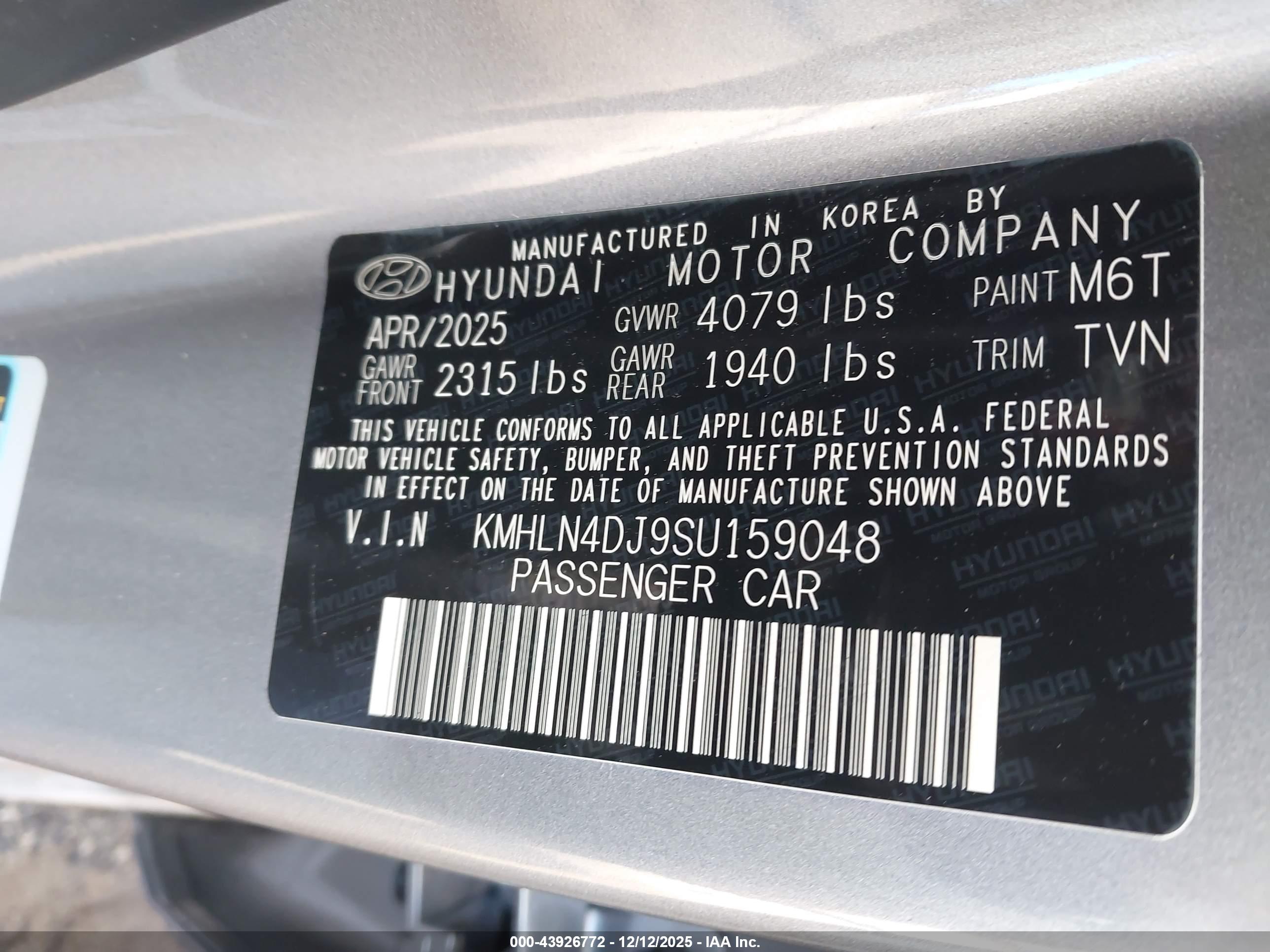 HYUNDAI ELANTRA image 9