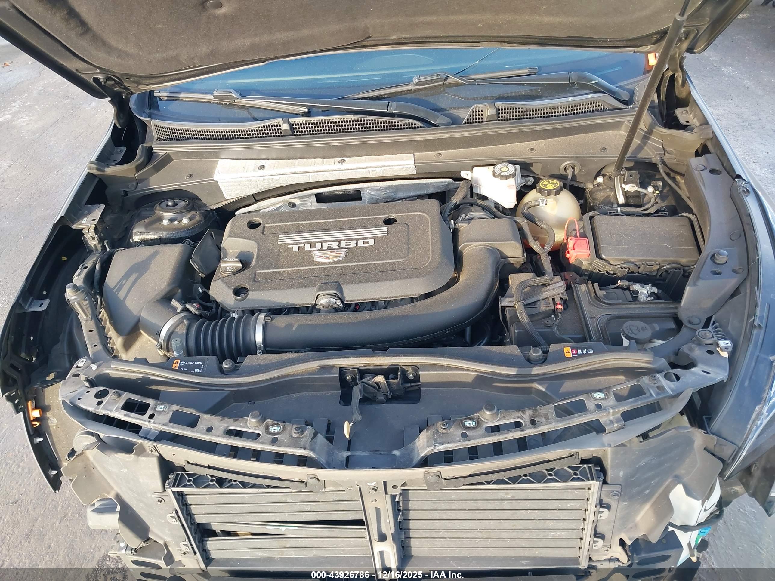CADILLAC XT4 image 10