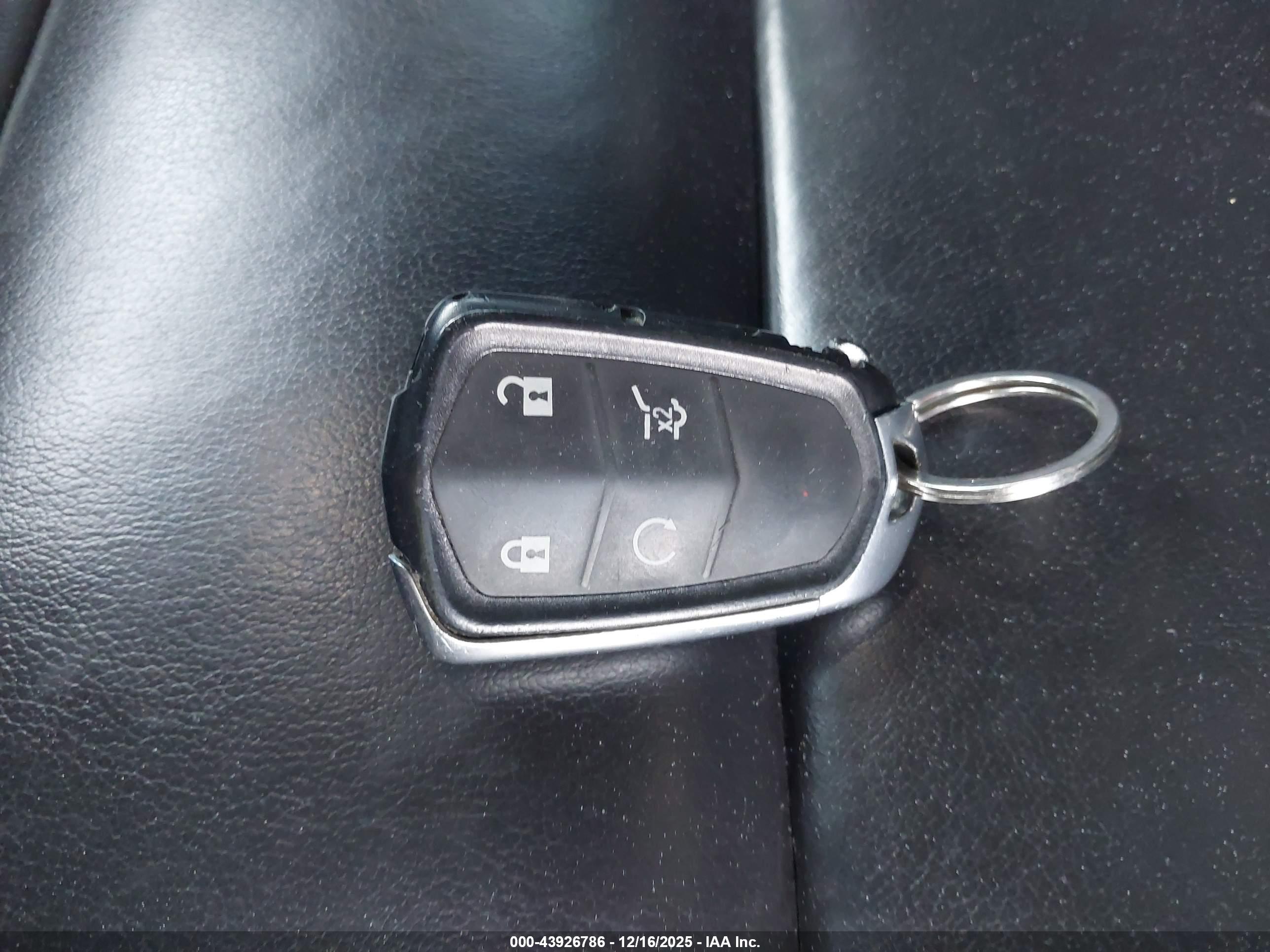 CADILLAC XT4 image 11