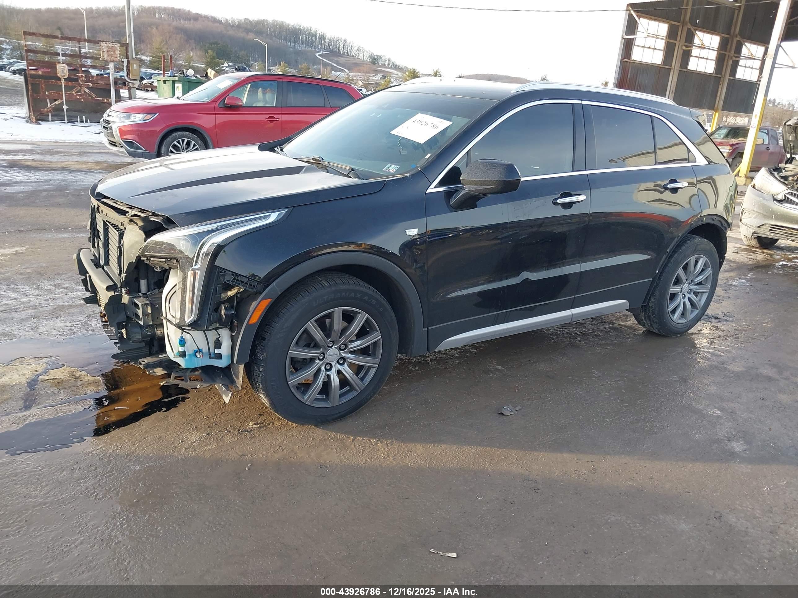 CADILLAC XT4 image 2