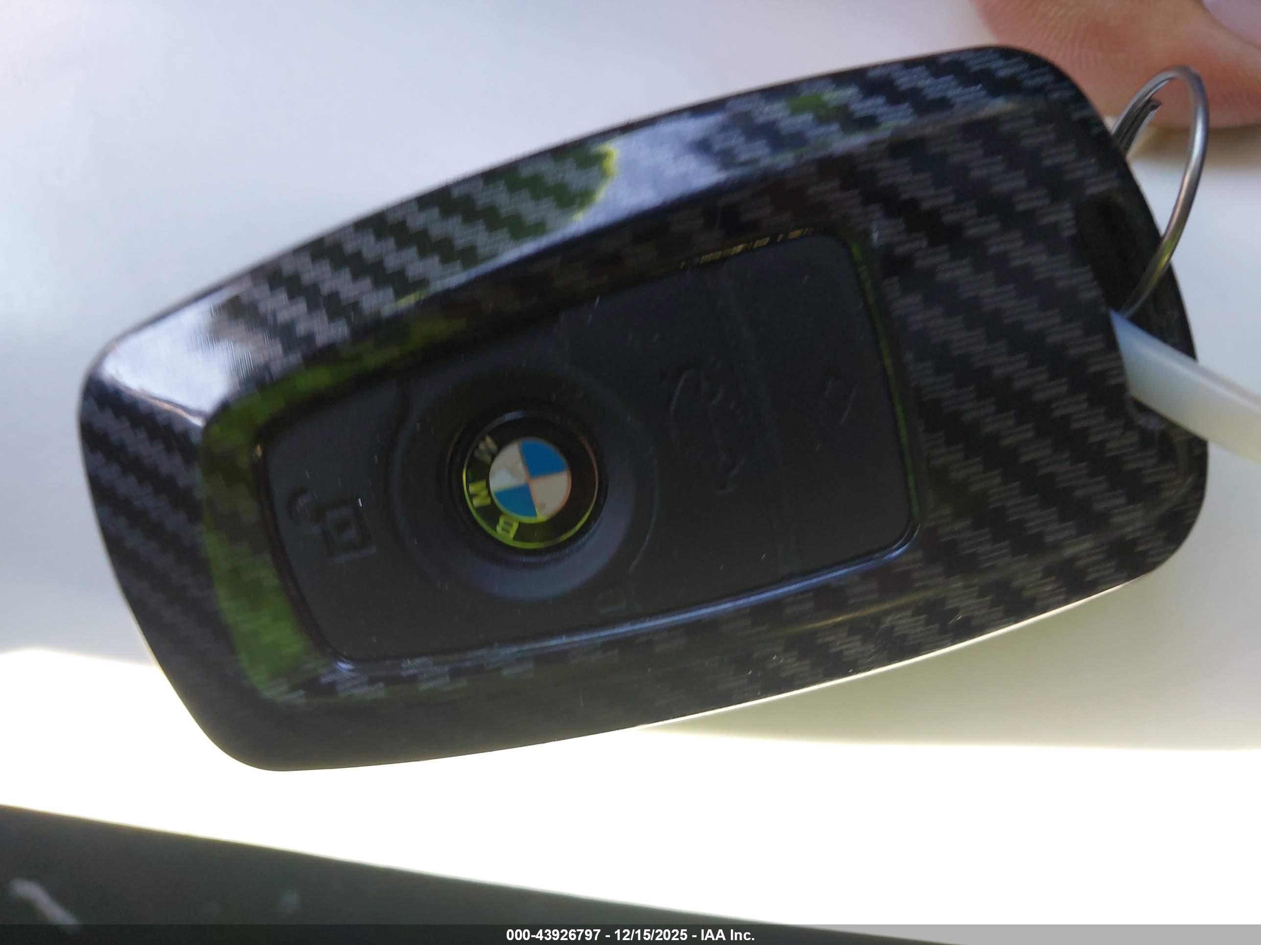 BMW 330I image 11