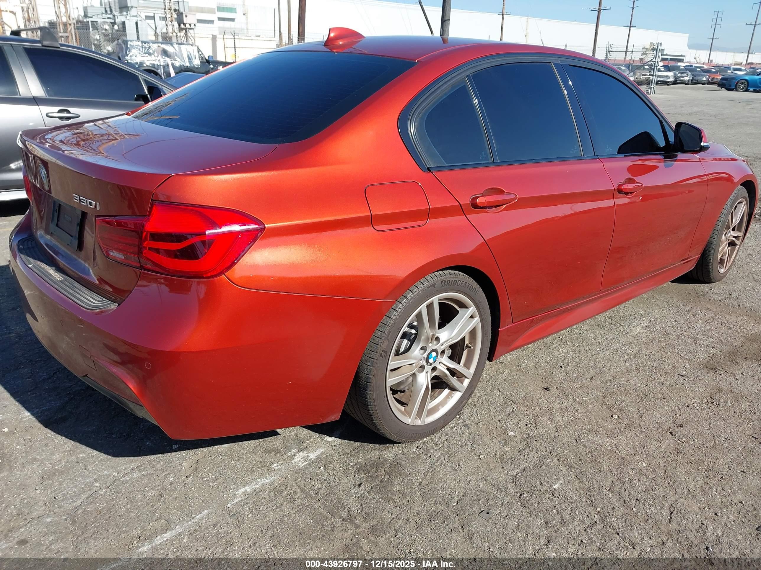 BMW 330I image 4