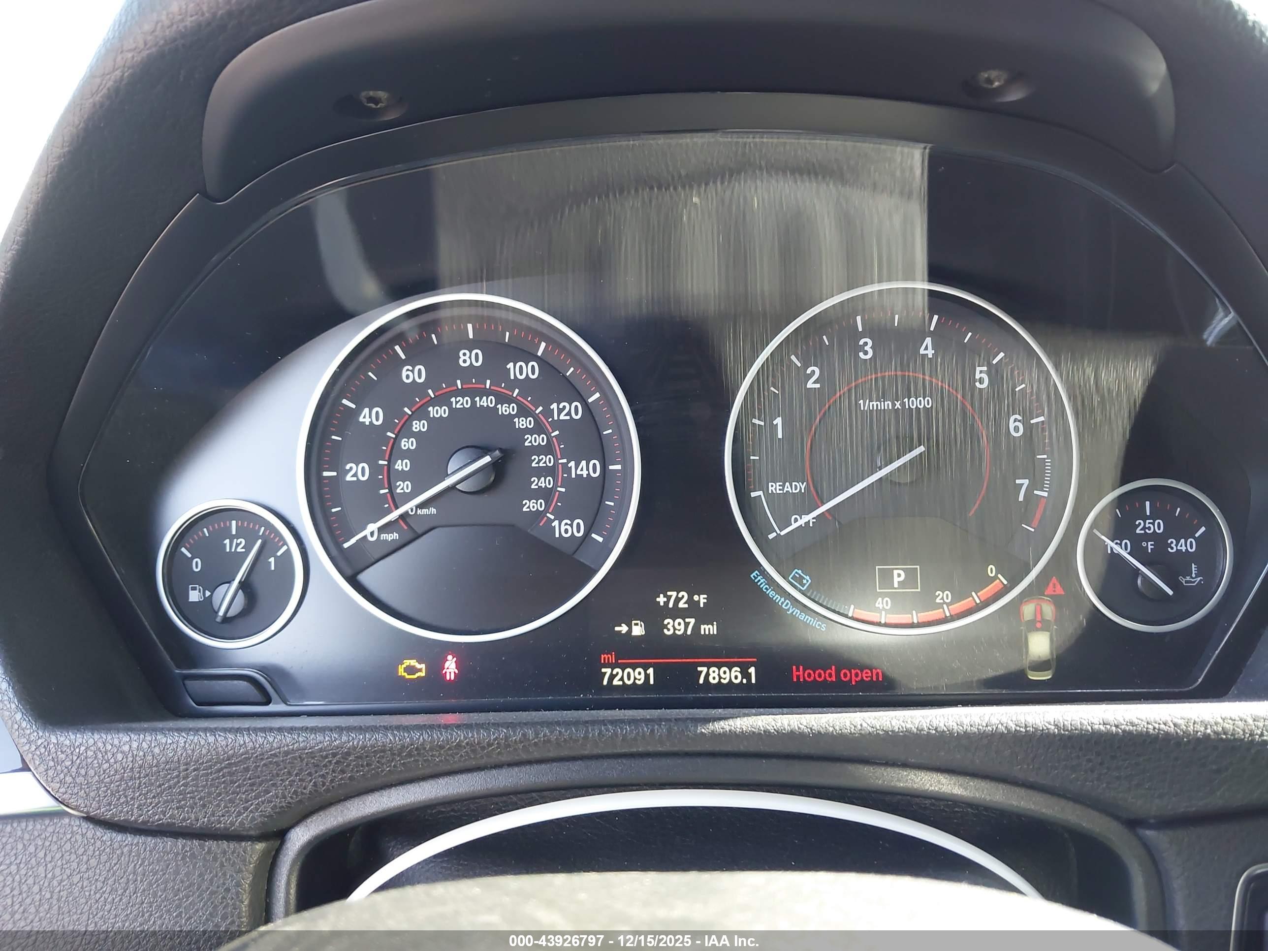 BMW 330I image 7