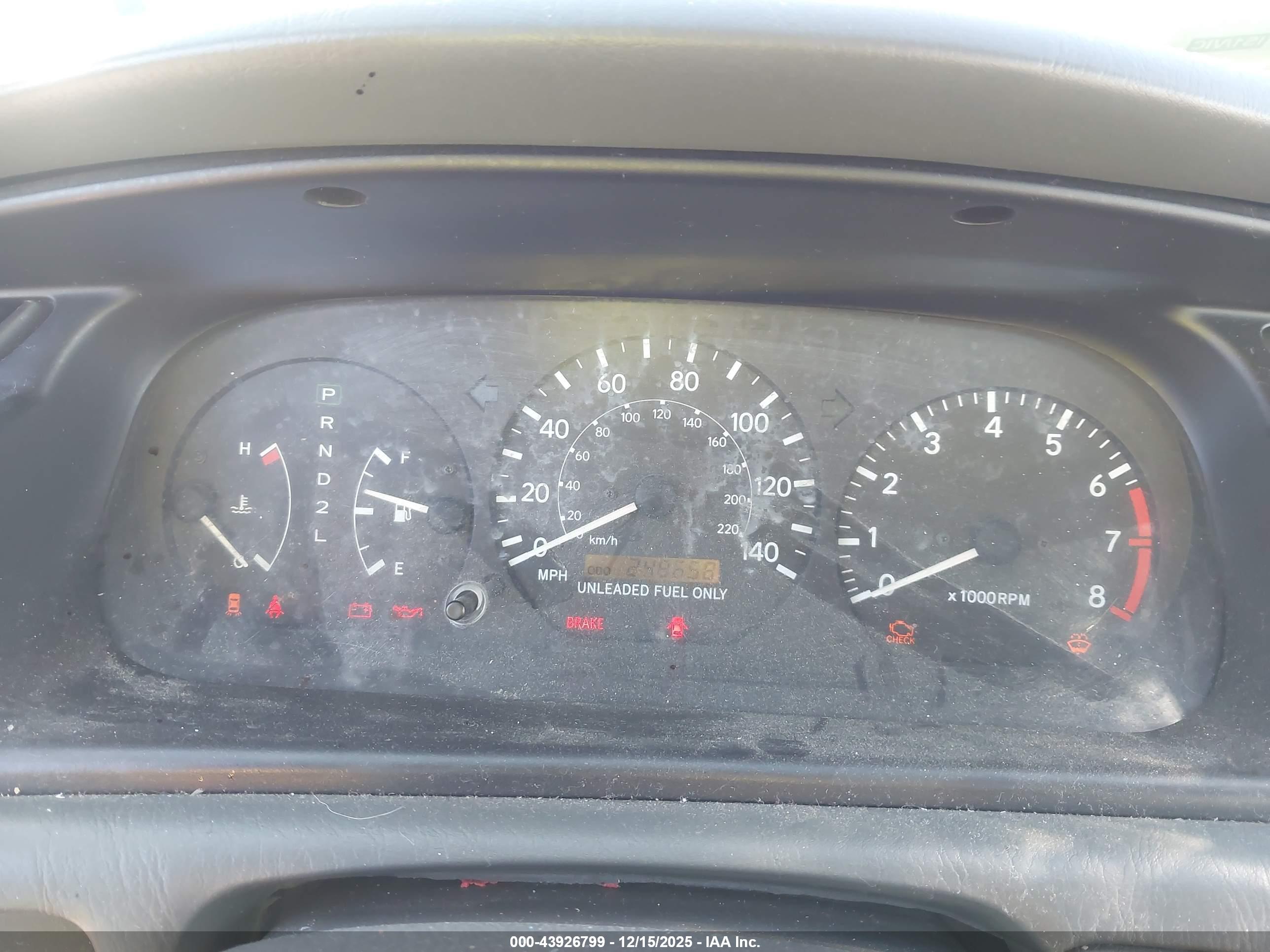 TOYOTA CAMRY image 7