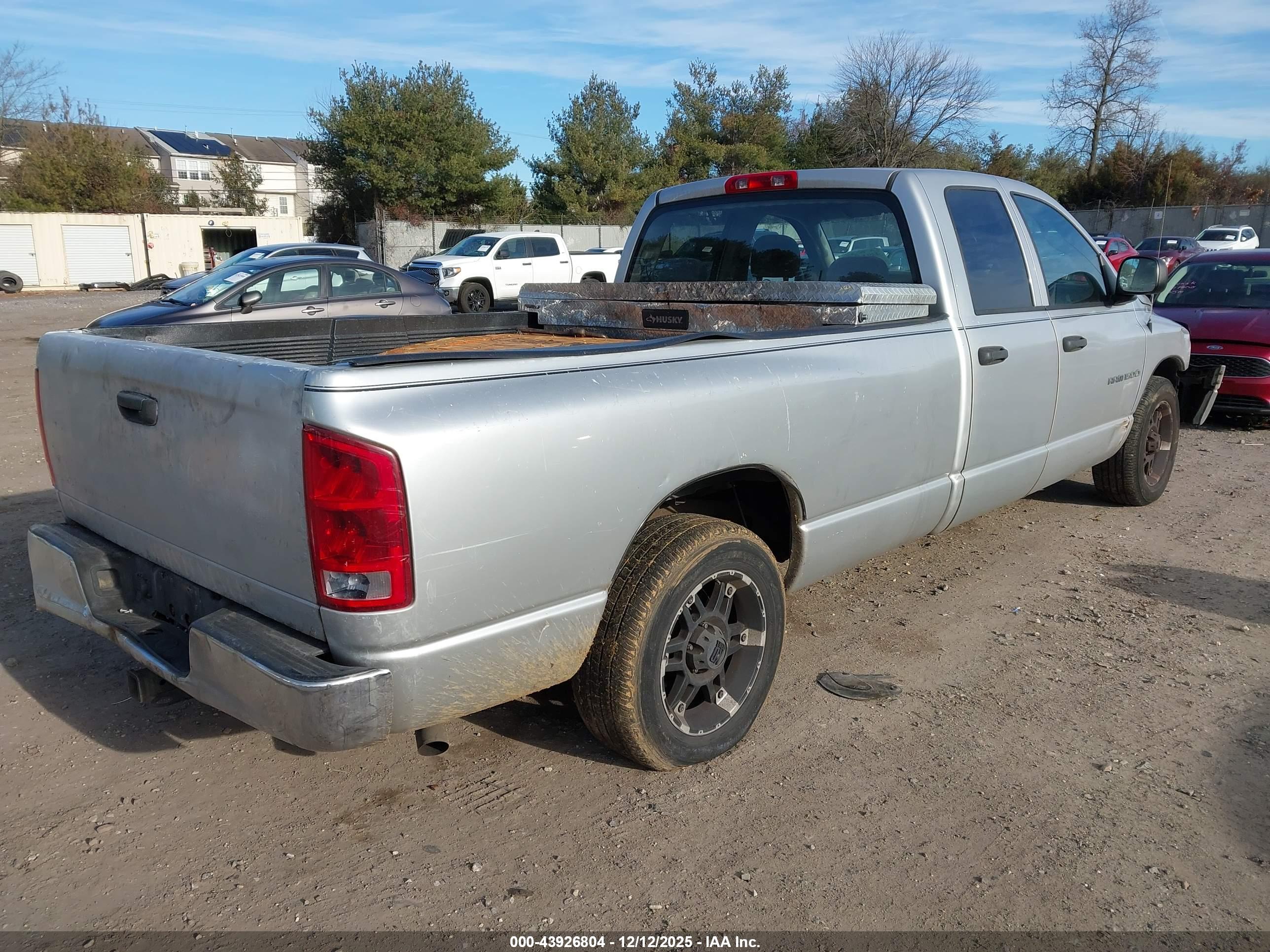 DODGE RAM image 4