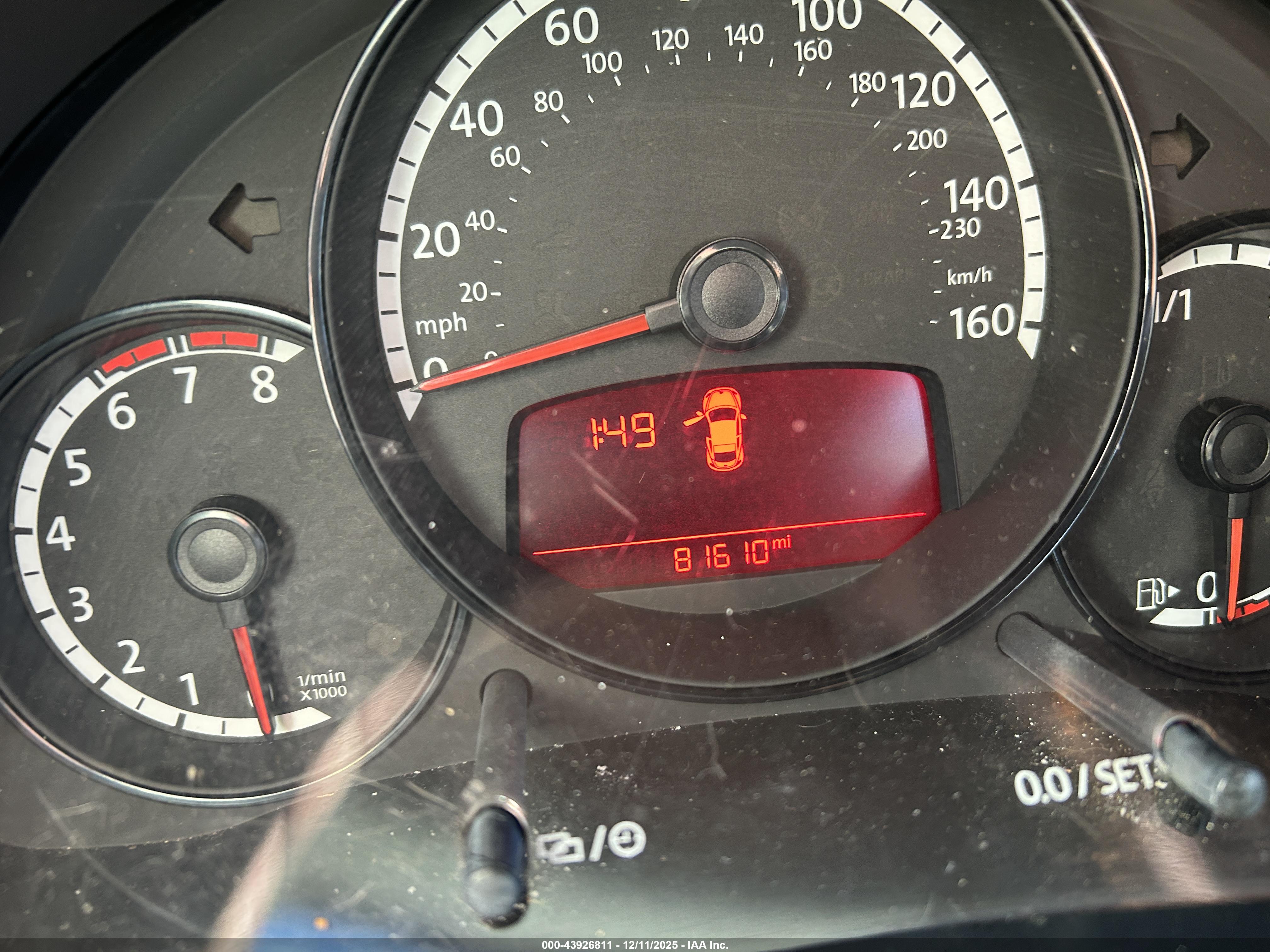VOLKSWAGEN BEETLE image 7