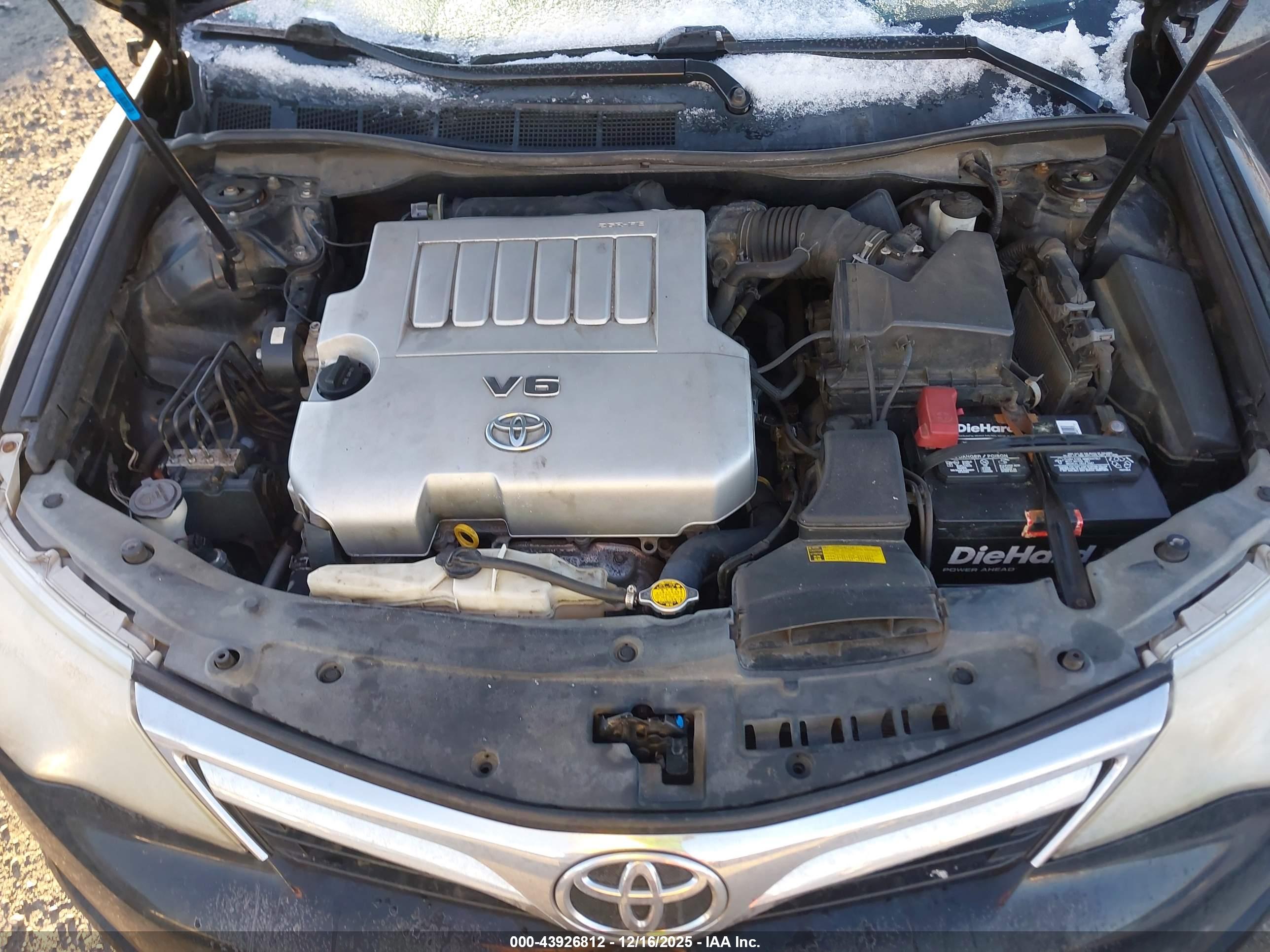 TOYOTA CAMRY image 10
