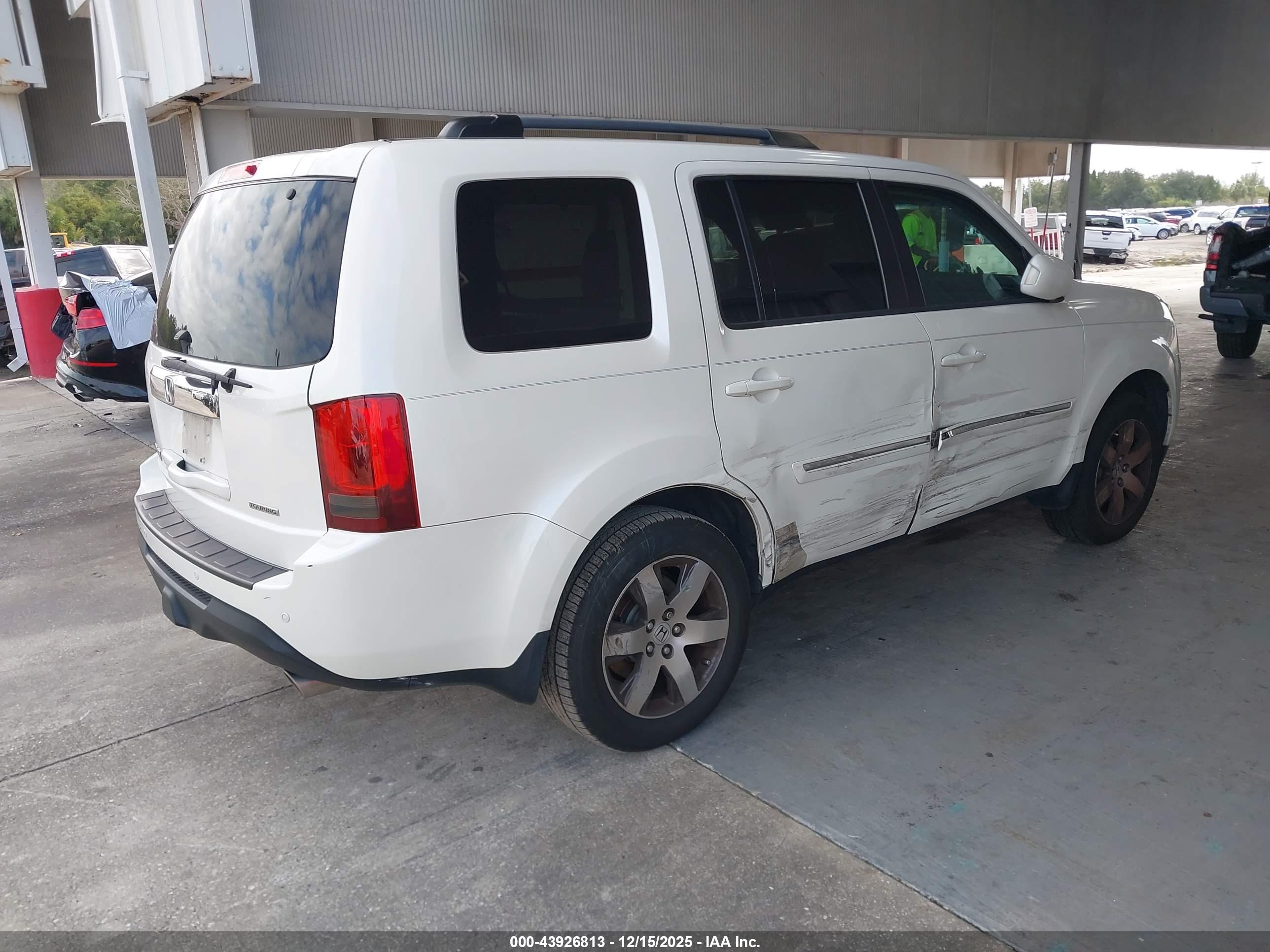 HONDA PILOT image 4