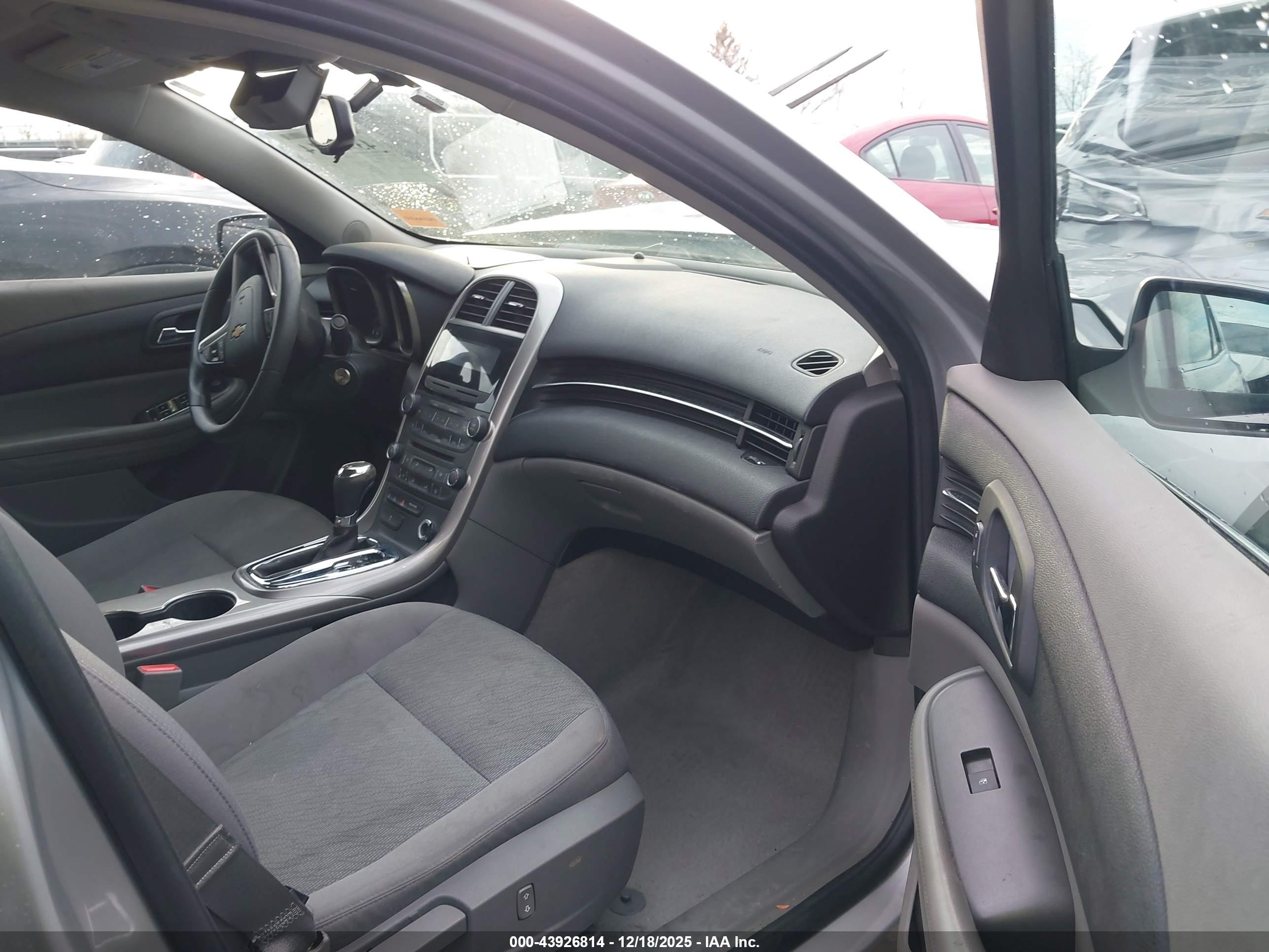 CHEVROLET MALIBU image 5