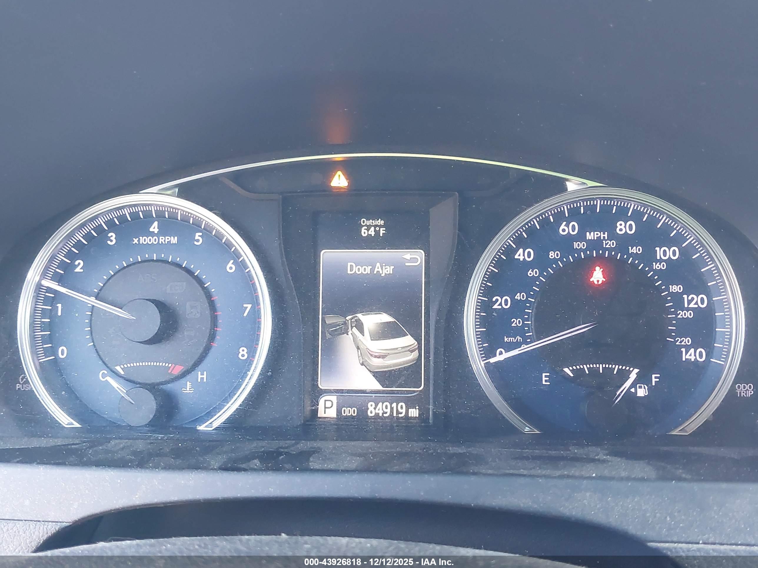 TOYOTA CAMRY image 7
