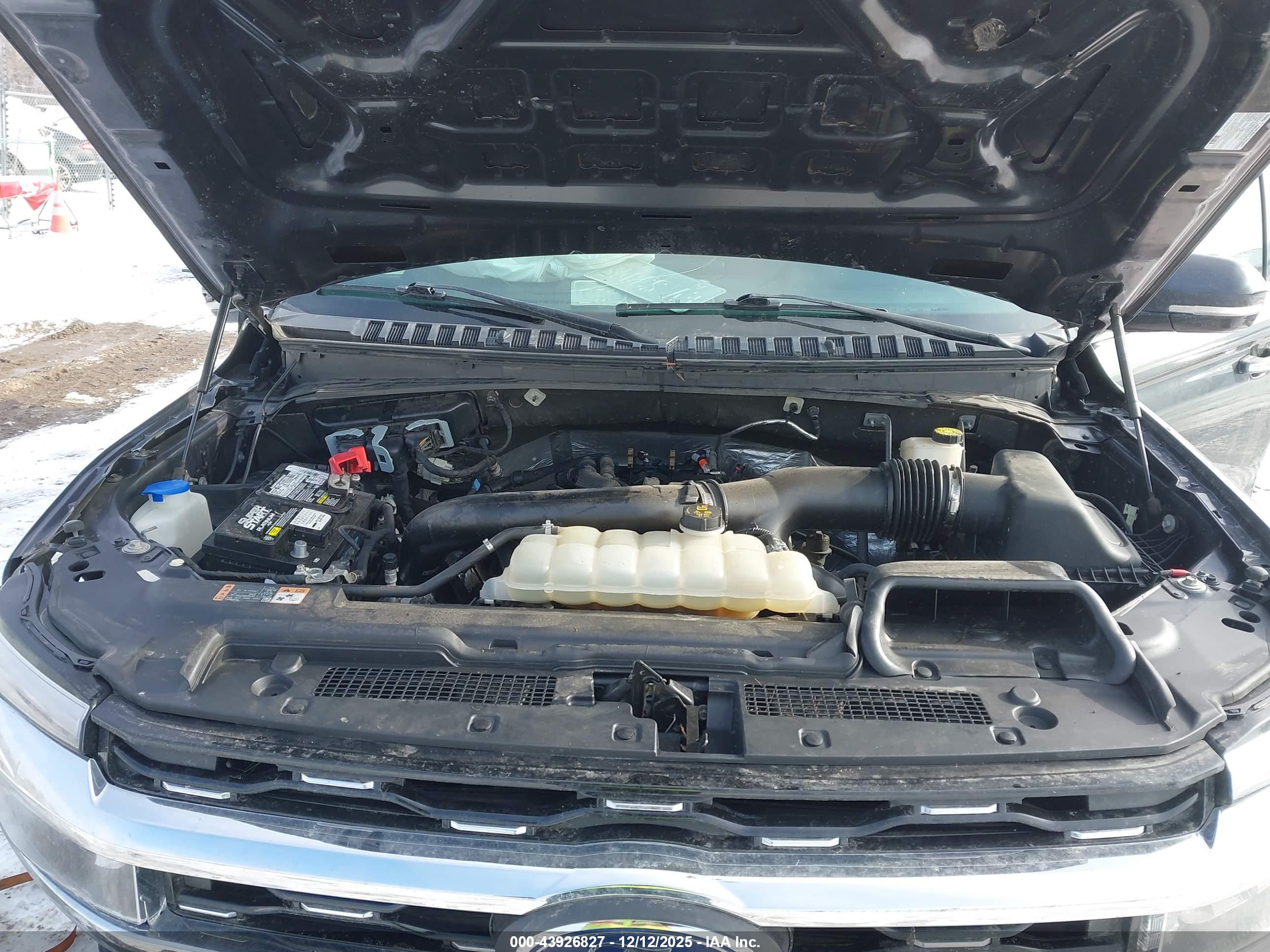 FORD EXPEDITION image 10