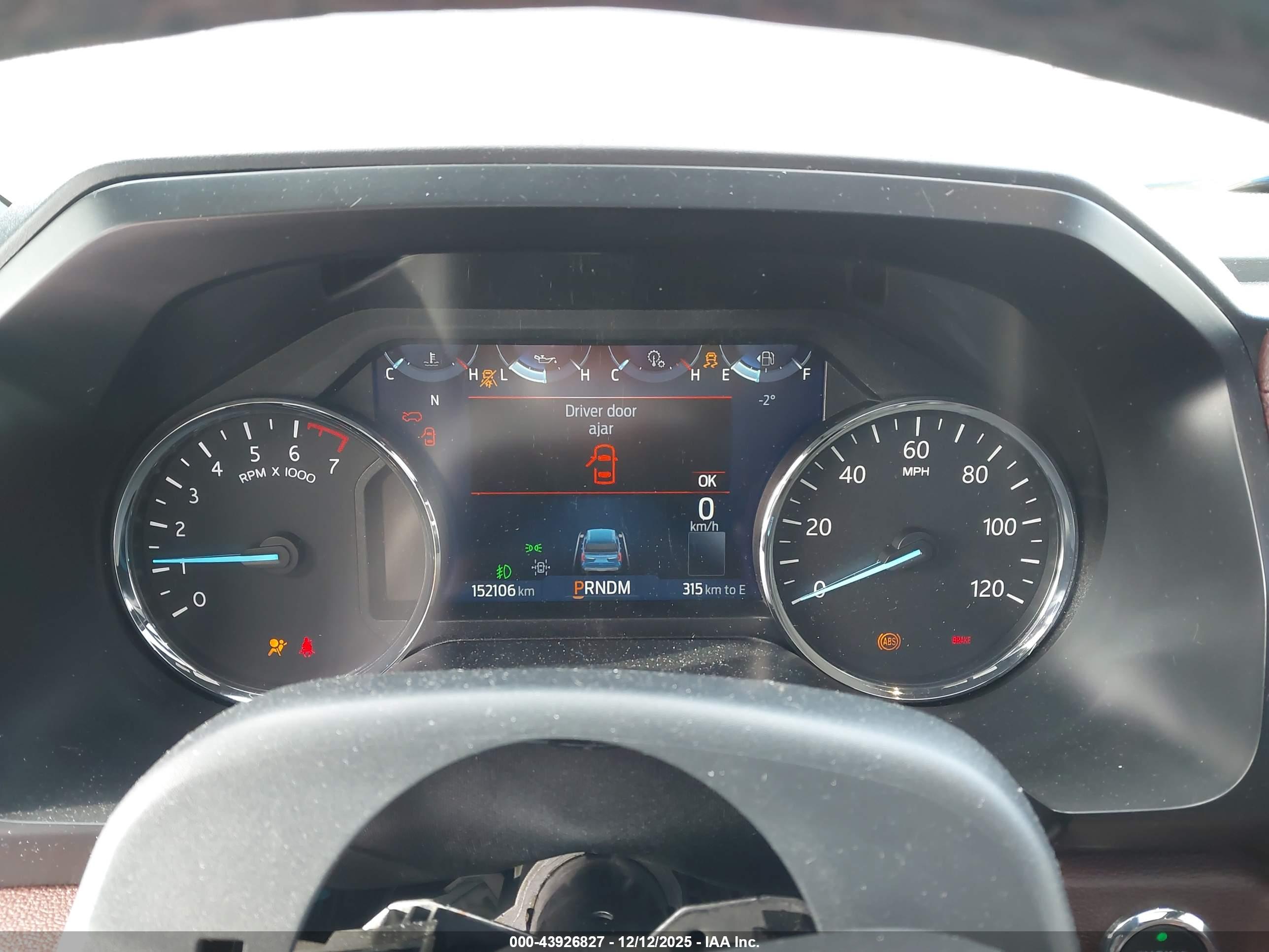 FORD EXPEDITION image 7
