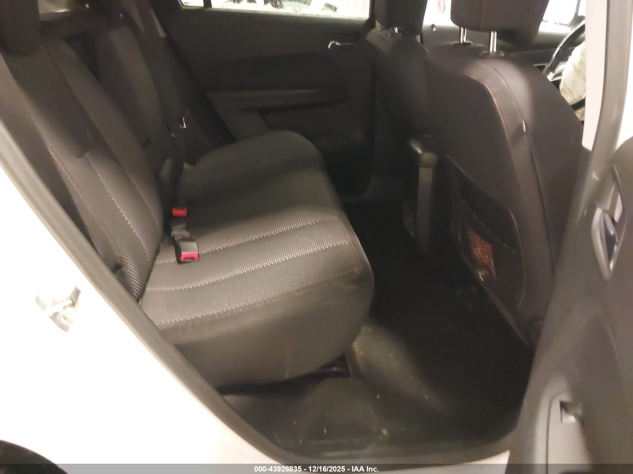 GMC TERRAIN image 8