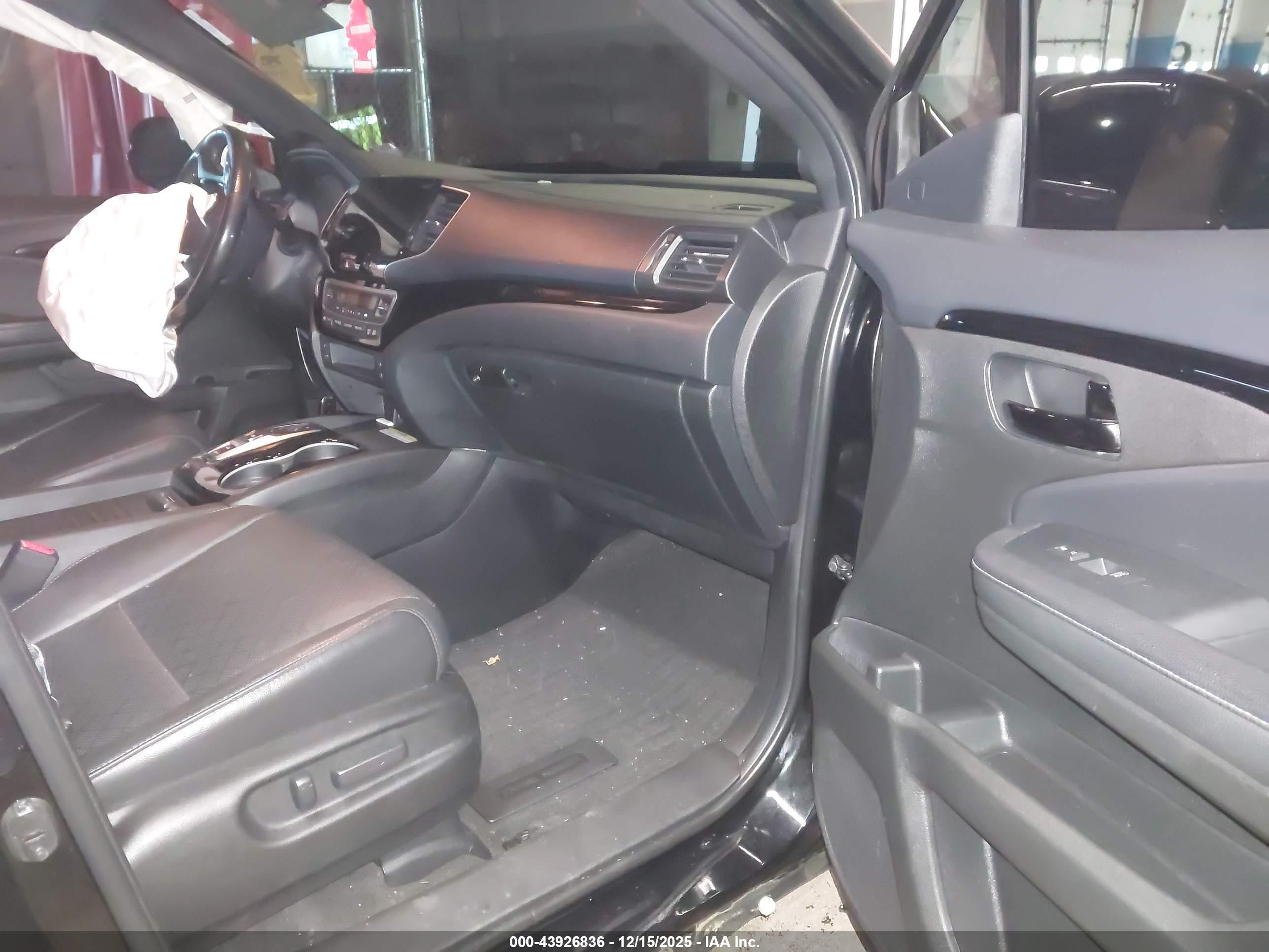 HONDA PASSPORT image 5