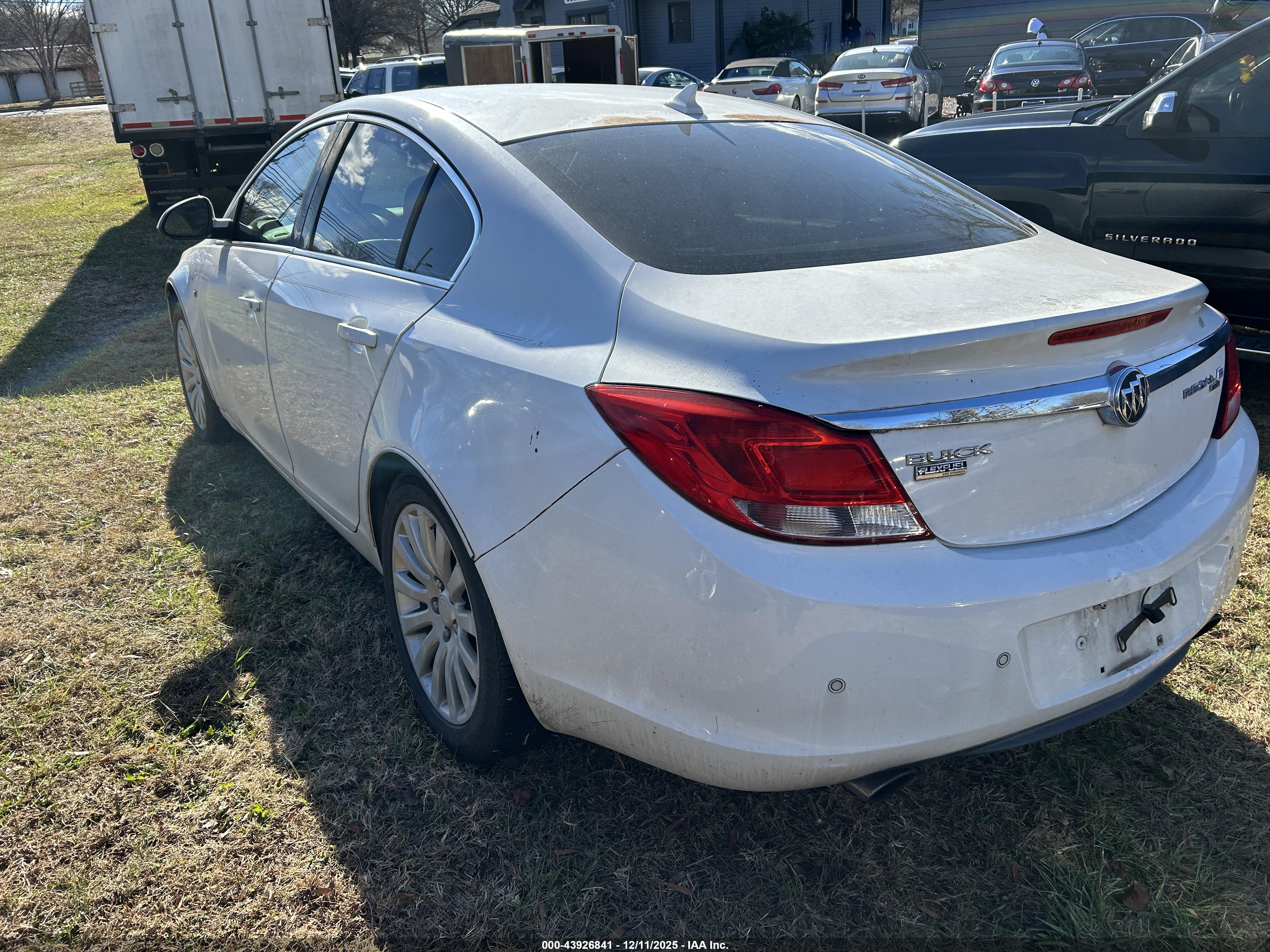BUICK REGAL image 3