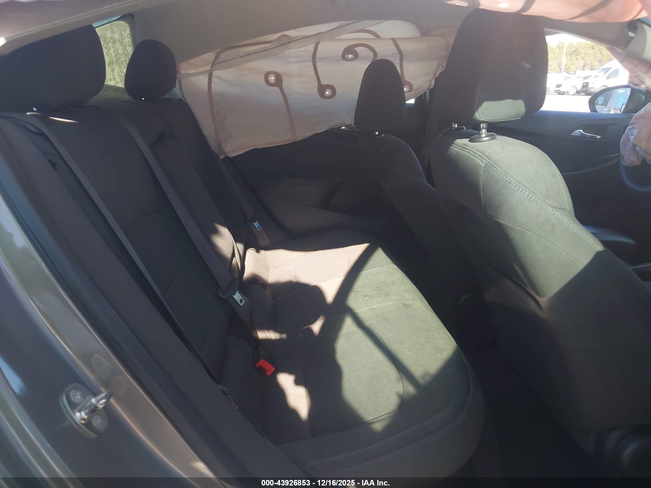 CHEVROLET CRUZE image 8