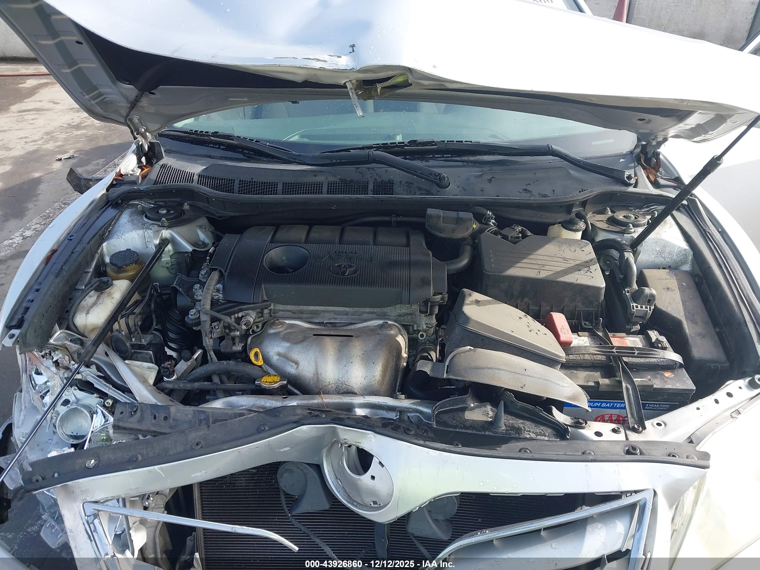 TOYOTA CAMRY image 10