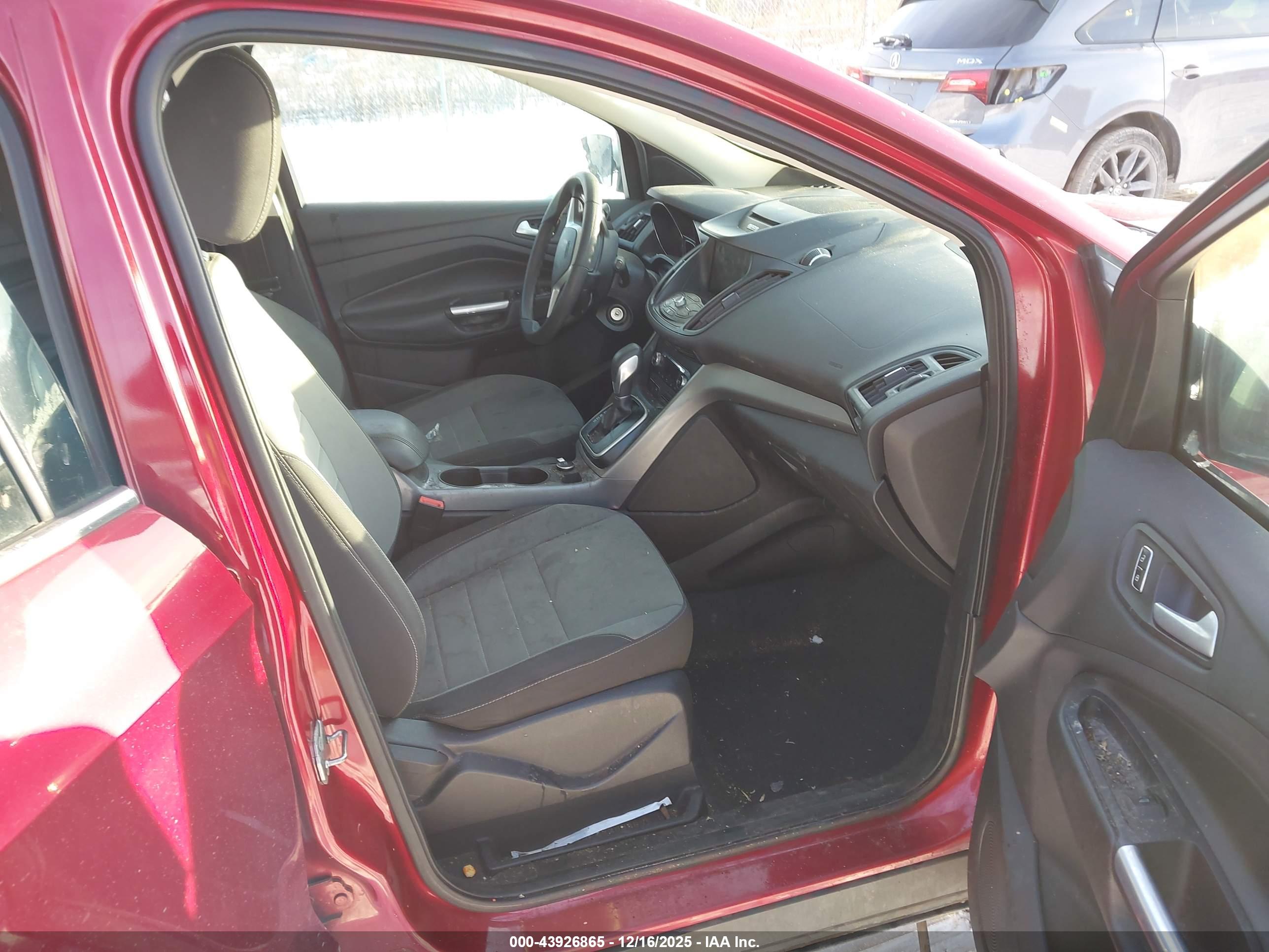 FORD ESCAPE image 5