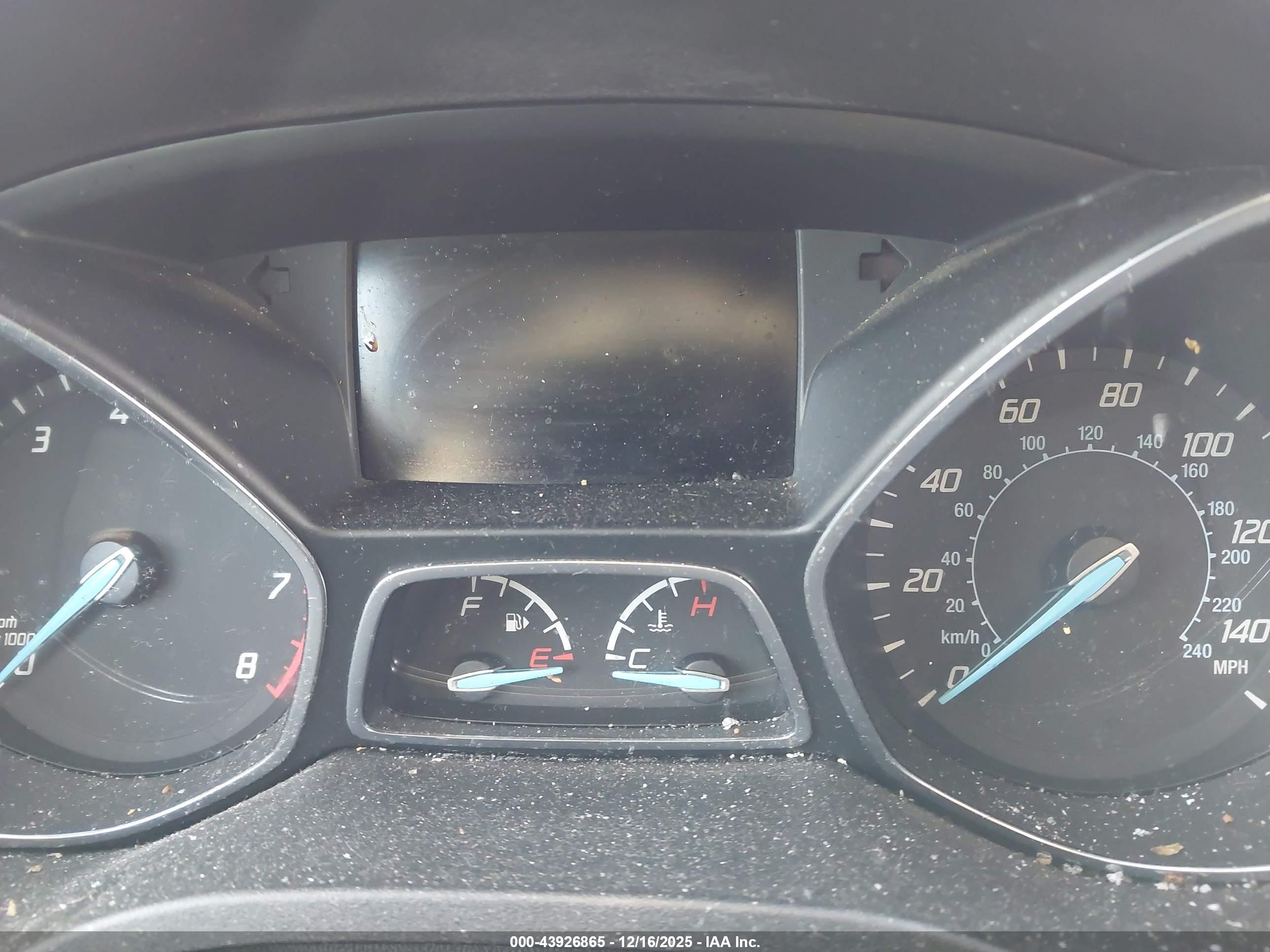 FORD ESCAPE image 7