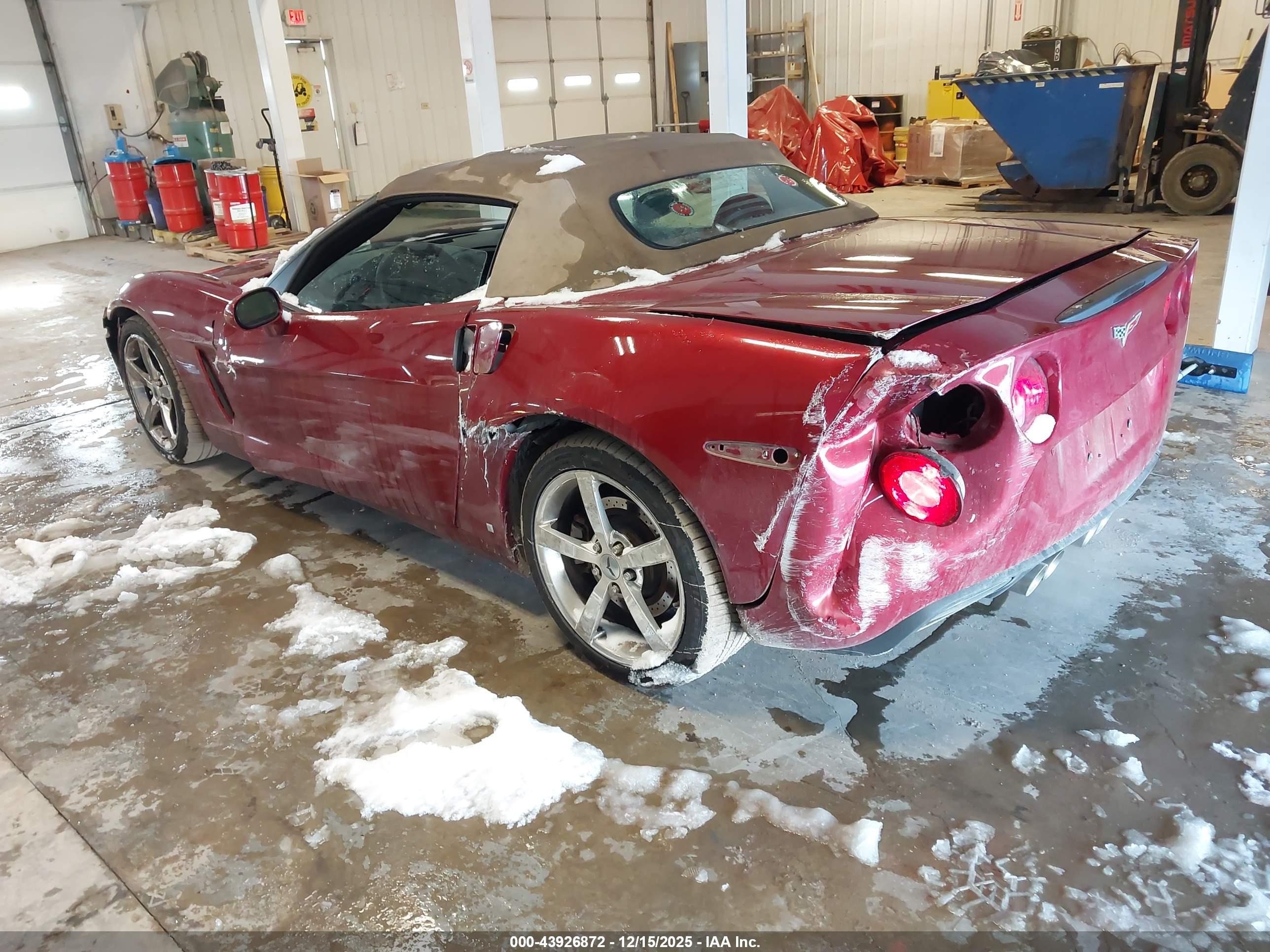 CHEVROLET CORVETTE image 3
