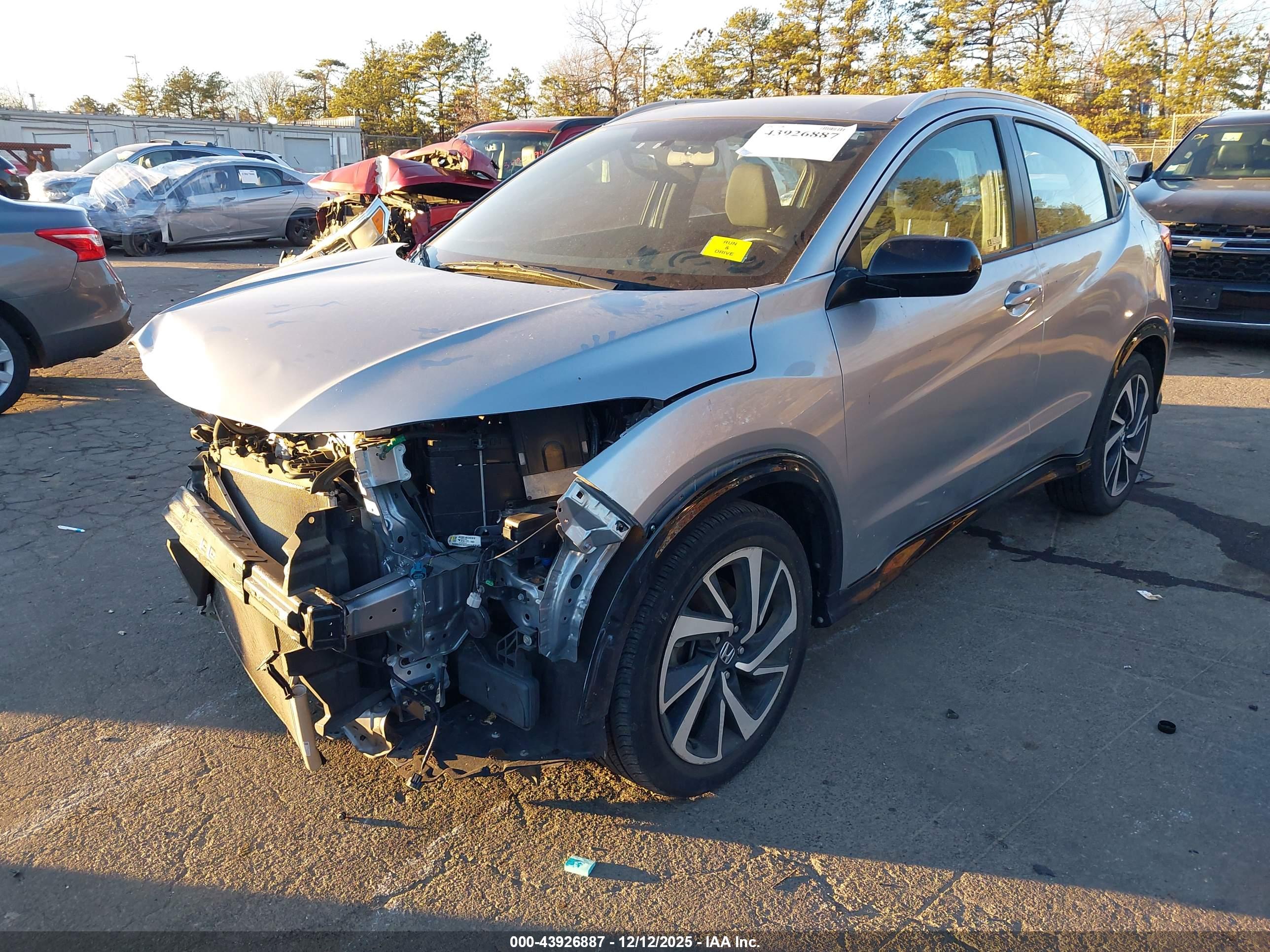 HONDA HR-V image 2