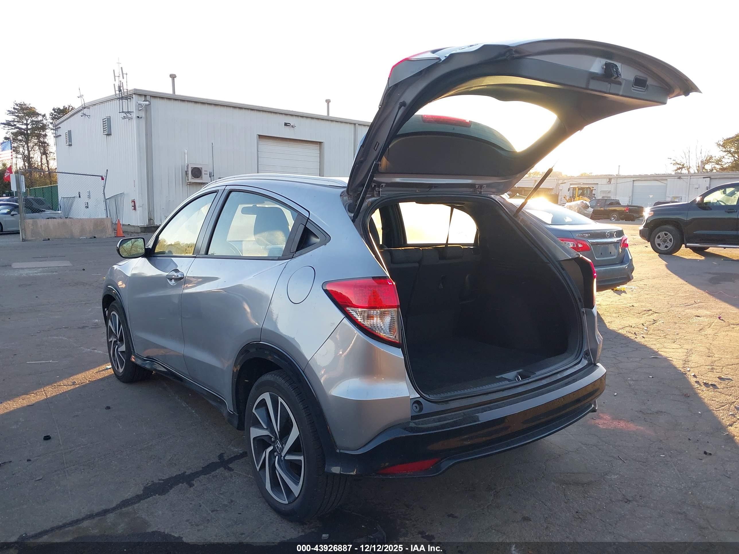 HONDA HR-V image 3