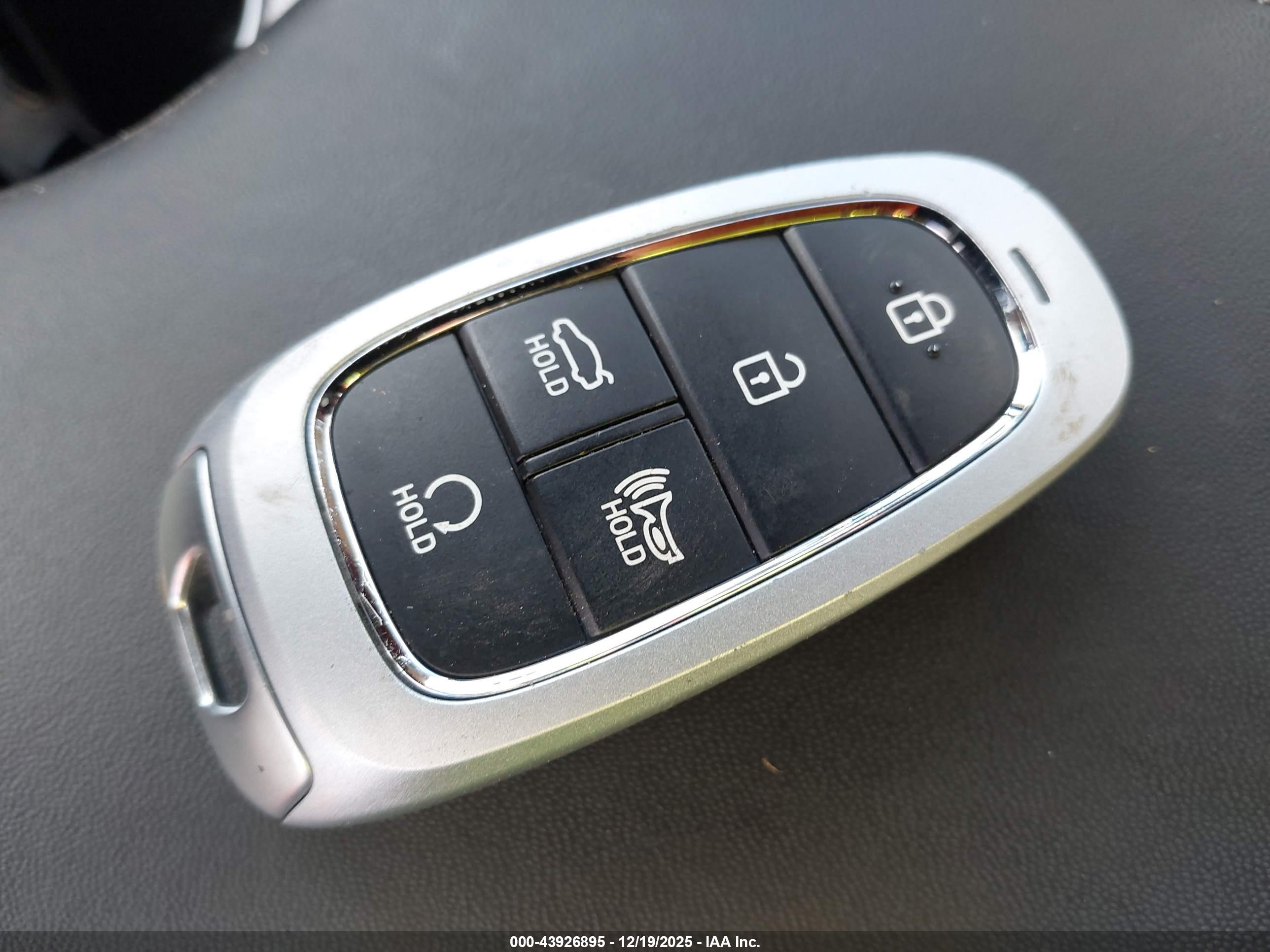 HYUNDAI SONATA image 11