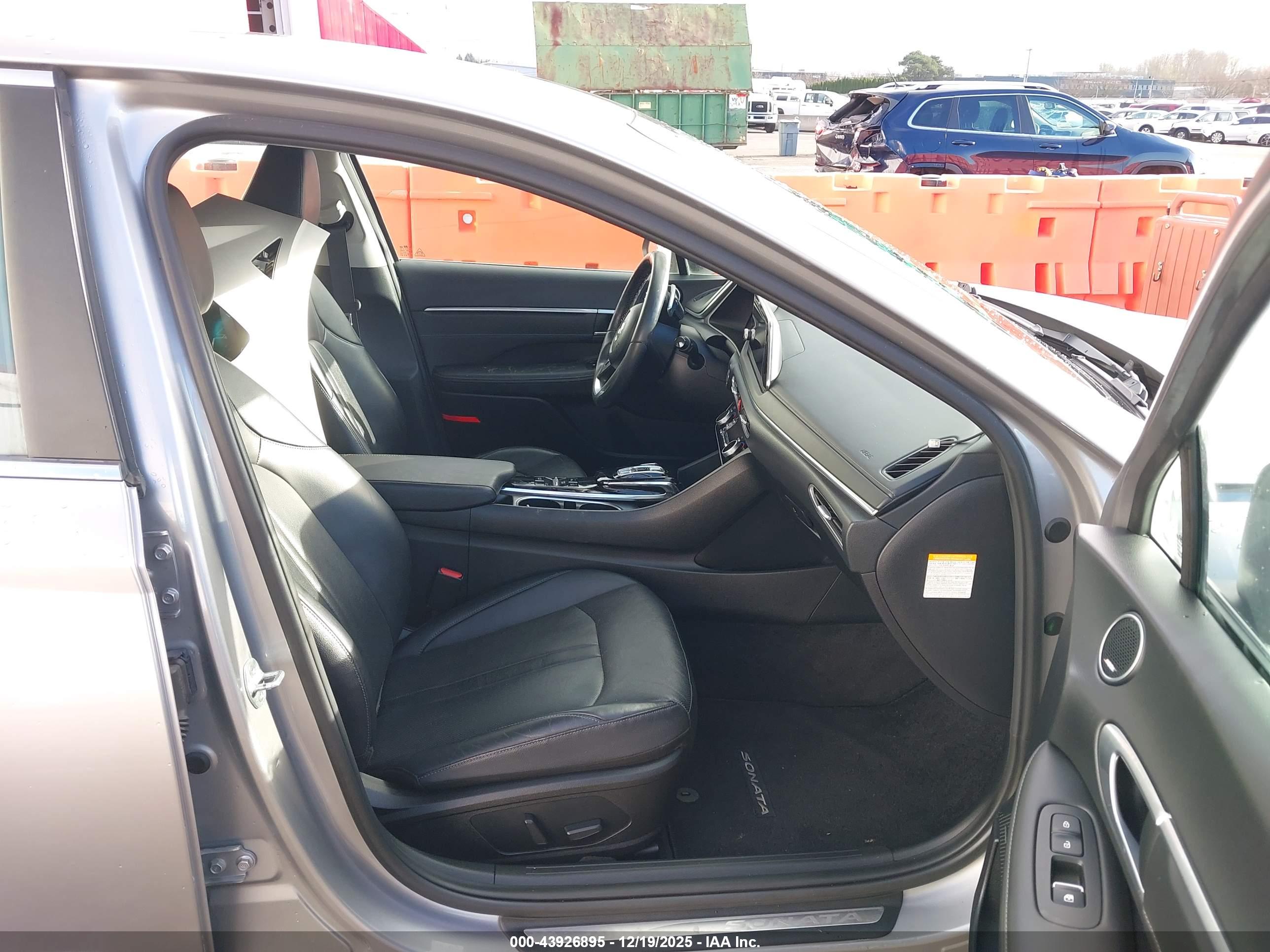 HYUNDAI SONATA image 5