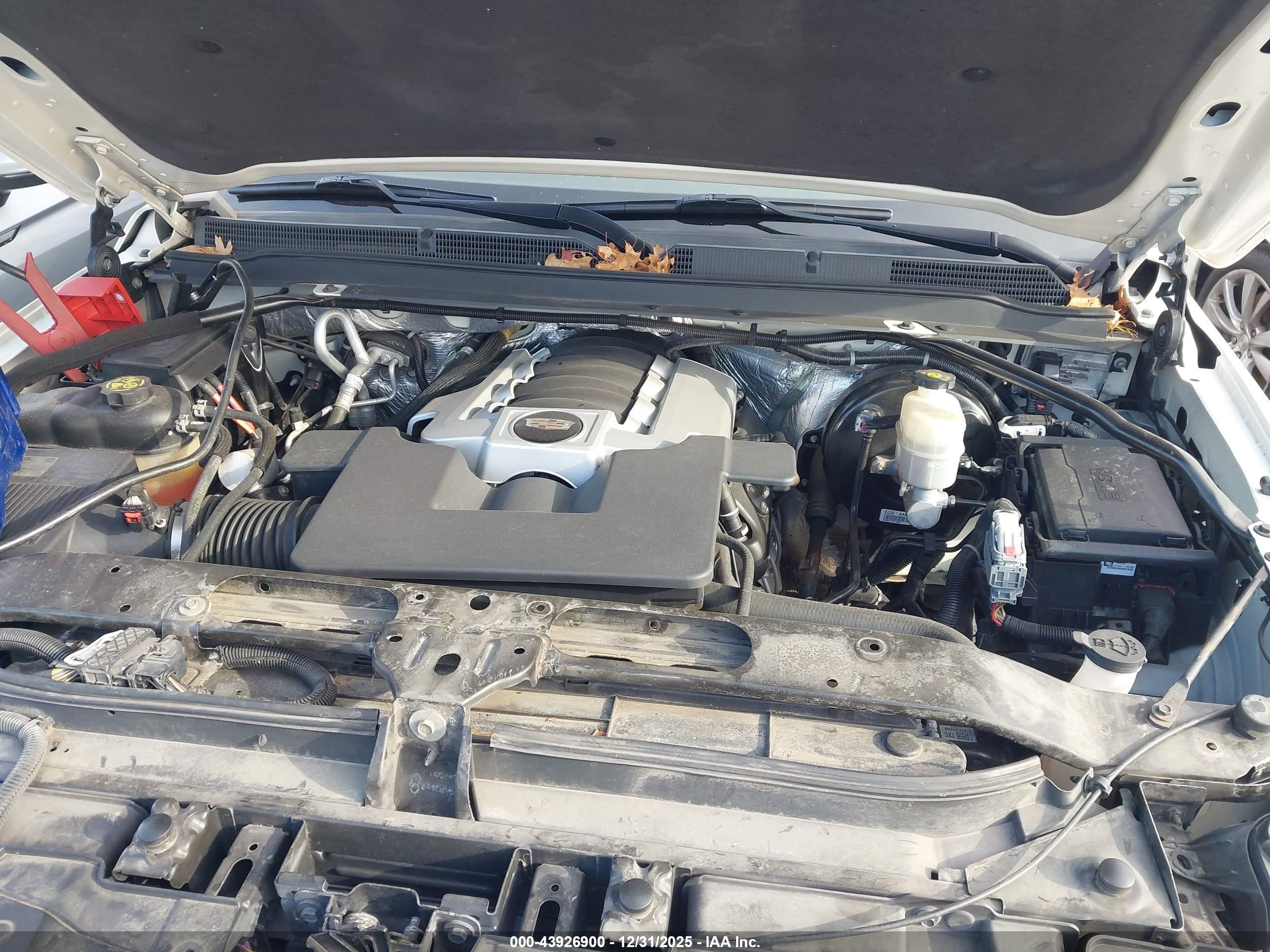 CADILLAC ESCALADE image 10