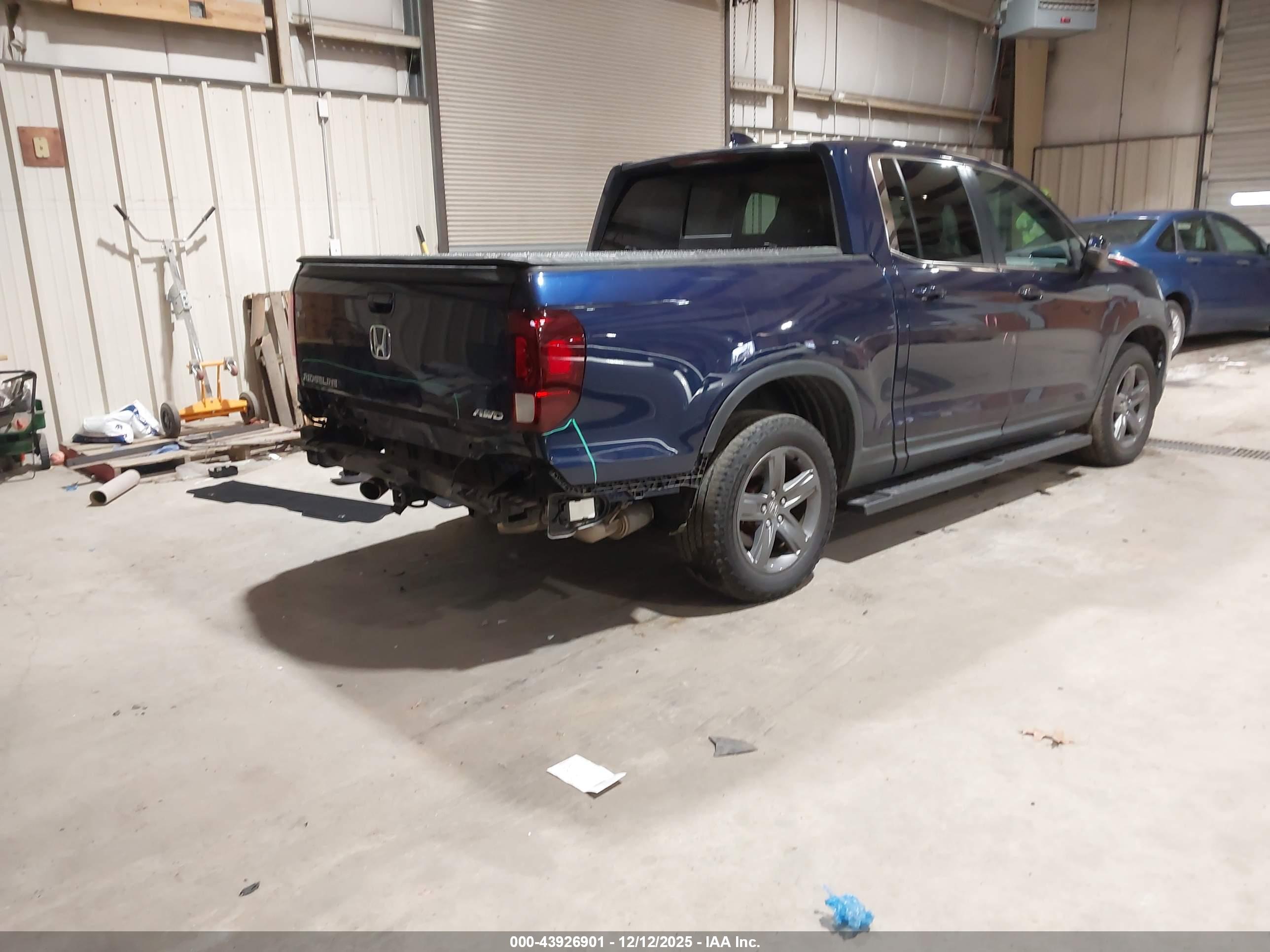 HONDA RIDGELINE image 4