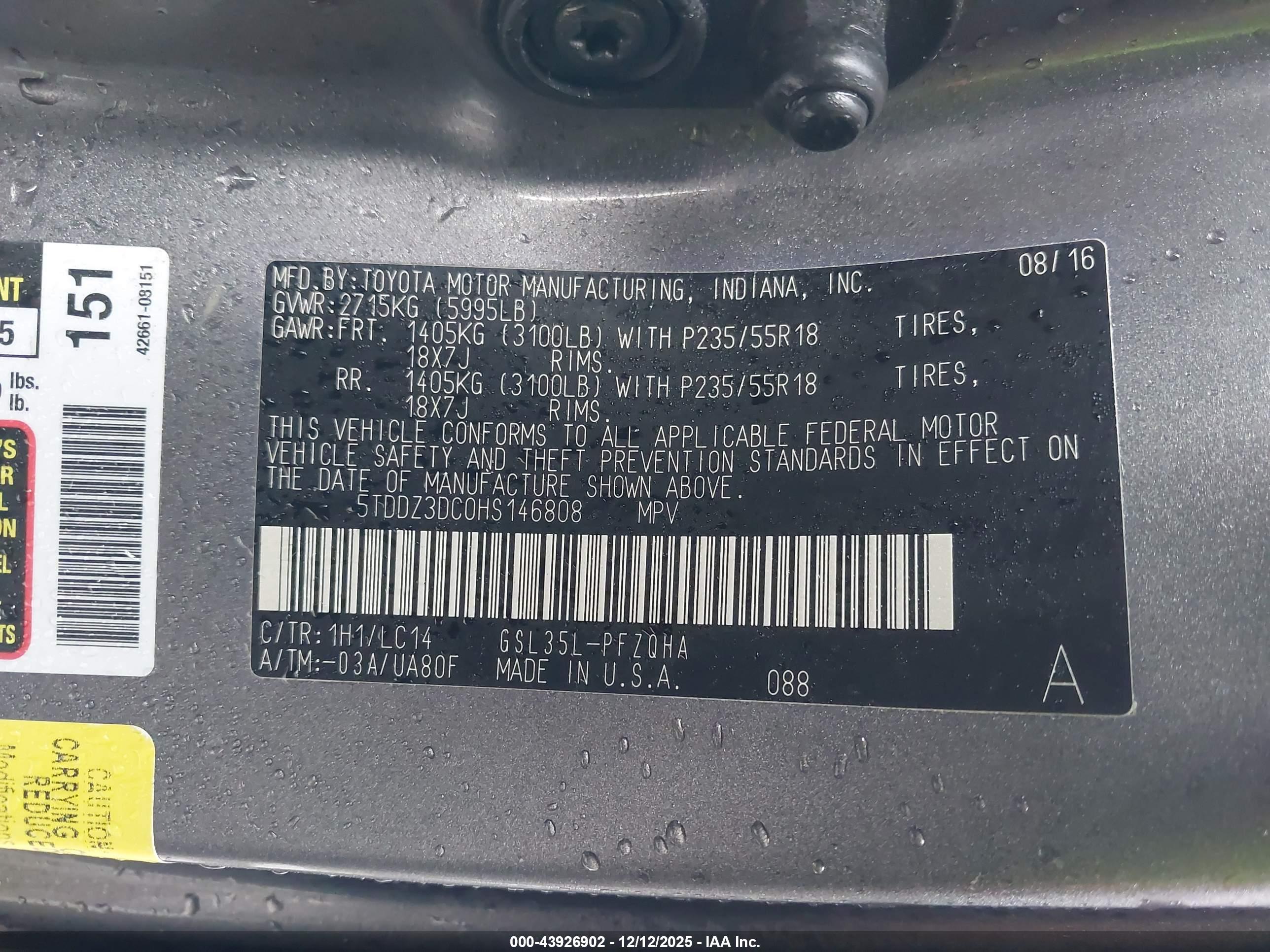 TOYOTA SIENNA image 9