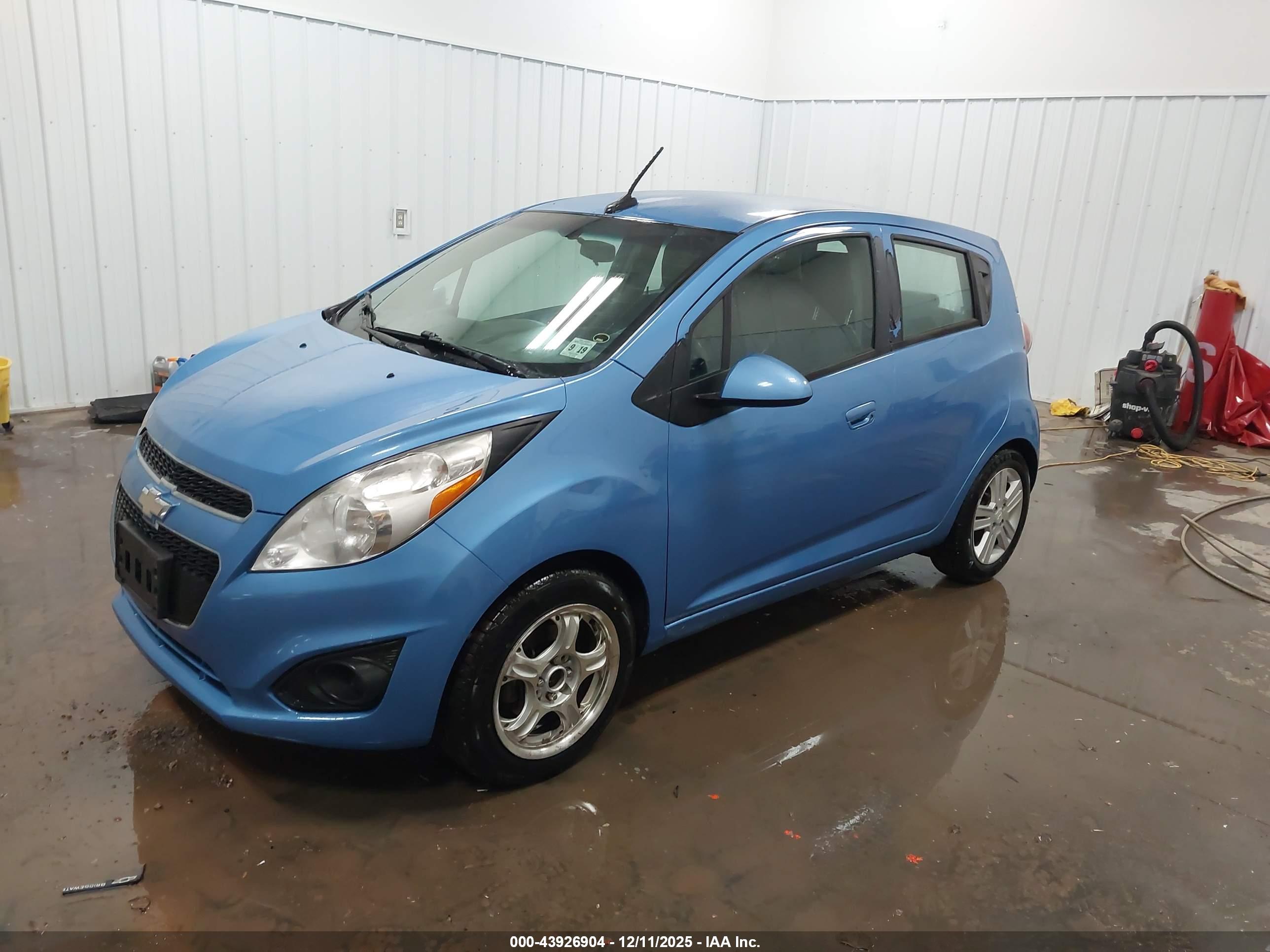 CHEVROLET SPARK image 2