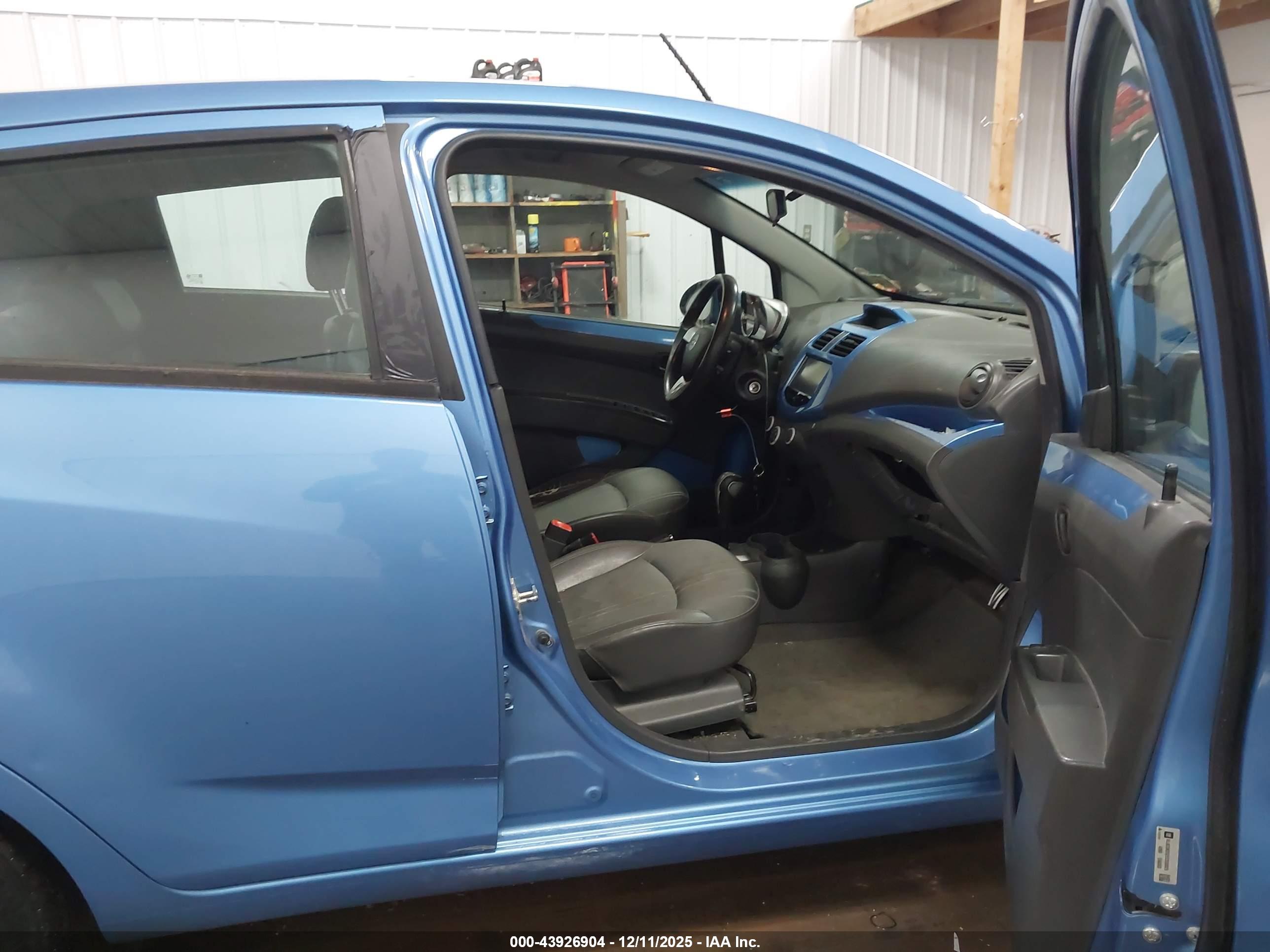 CHEVROLET SPARK image 5